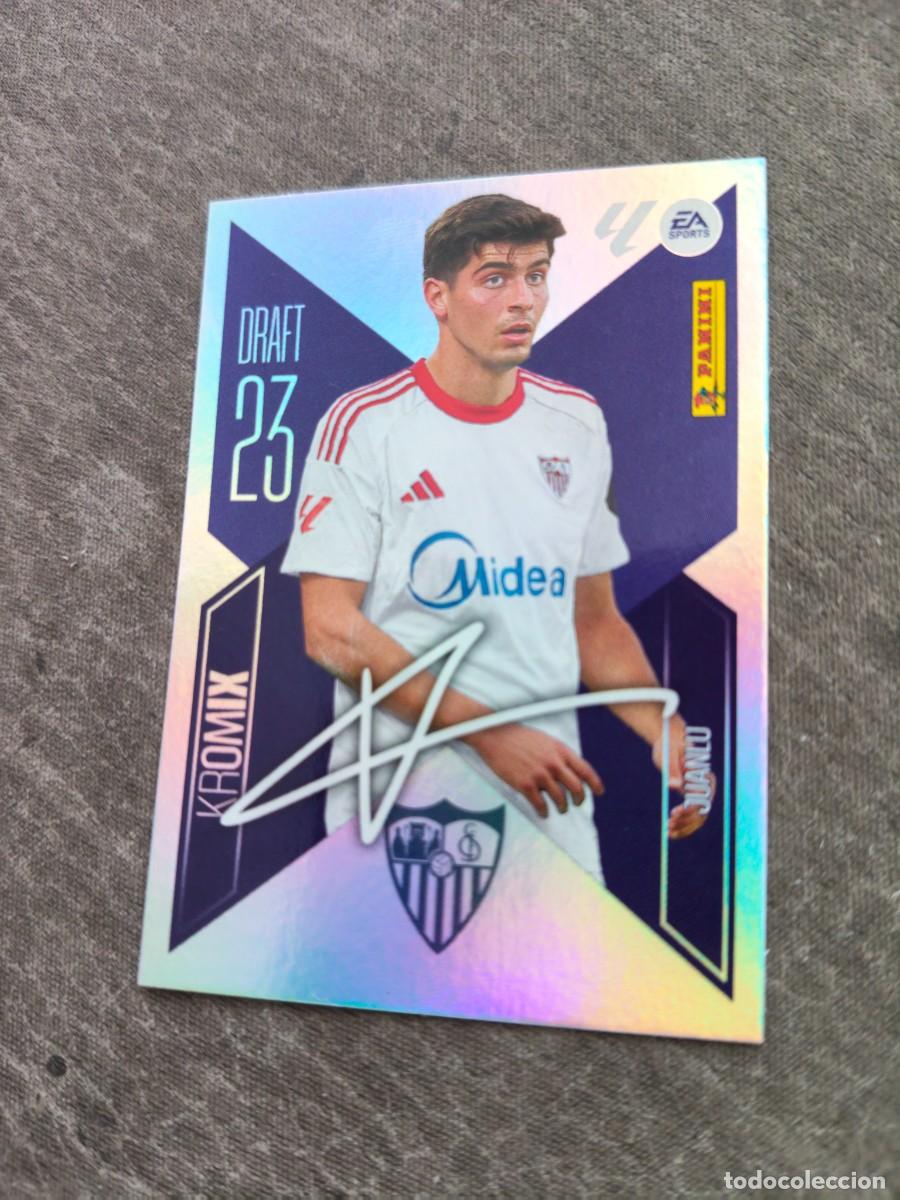 Figurine di Calcio: Cromo K14 JUANLU SEVILLA FC DRAFT 23 KROMIX. Colecci&oacute;n LALIGA F&uacute;tbol 2026-2027 PANINI Nuevo