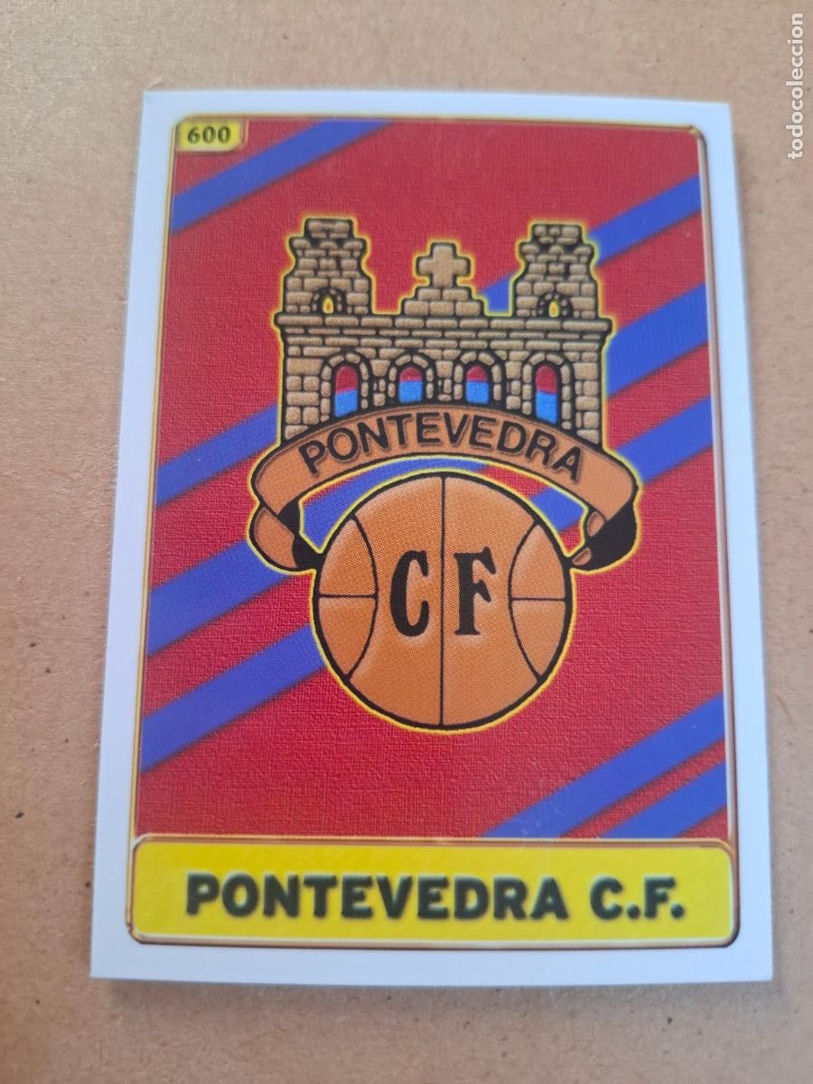 Cromos de f&uacute;tbol: MUNDICROMO 2004 2005 04 05 - 600 ESCUDO PONTEVEDRA ( CORREGIDO )
