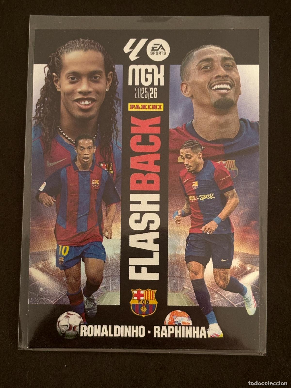 Fu&szlig;ball-Sticker: 430 RONALDINHO / RAPHINHA FLASH BACK MEGACRACKS MGK 25-26 2025-2026 PANINI LIGA