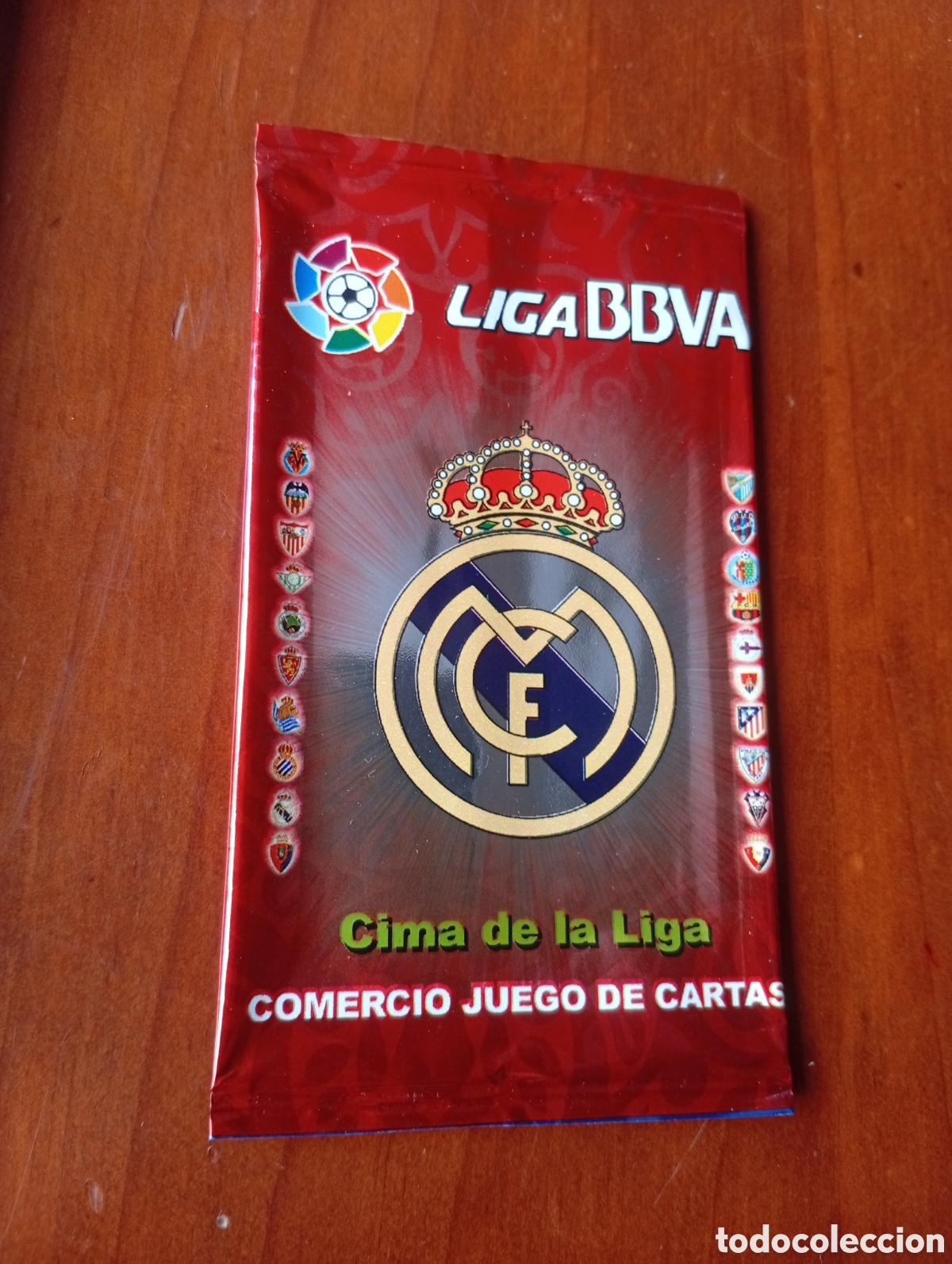 Fu&szlig;ball-Sticker: SOBRE VACIO LIGA BBVA CIMA DE LA LIGA COMERCIO JUEGO DE CARTAS REAL MADRID ROJO
