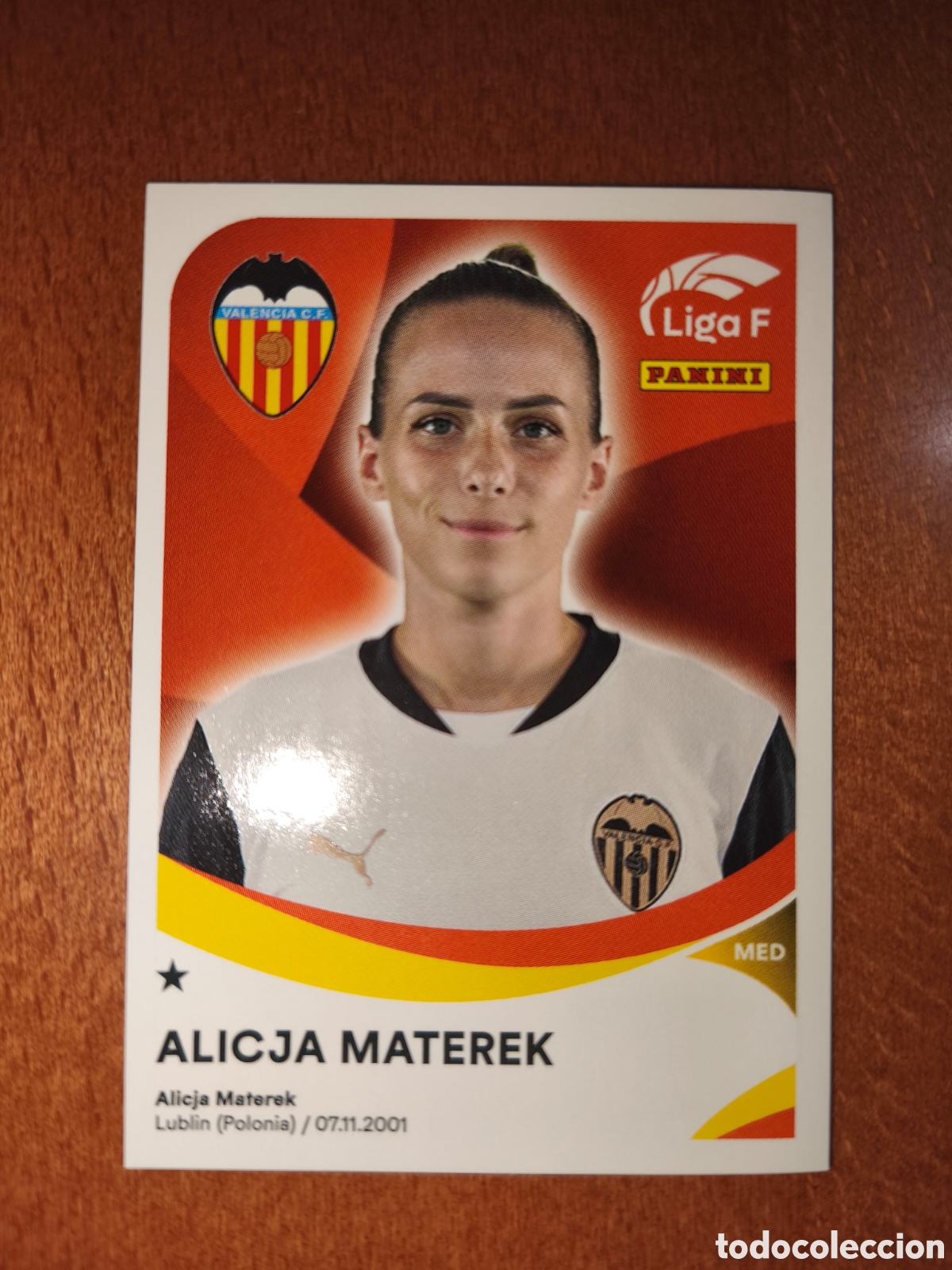 Football Stickers: Alicja Materek n&deg;316 A liga femenina f 24/25 Valencia Femenino