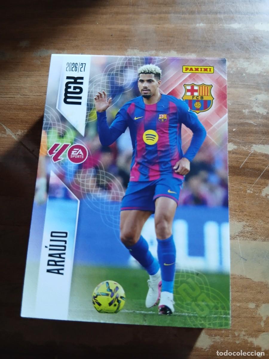 Cromos de f&uacute;tbol: CARD MEGACRACKS TEMPORADA 26/27: ARA&Uacute;JO (FC BARCELONA), N&deg; 80
