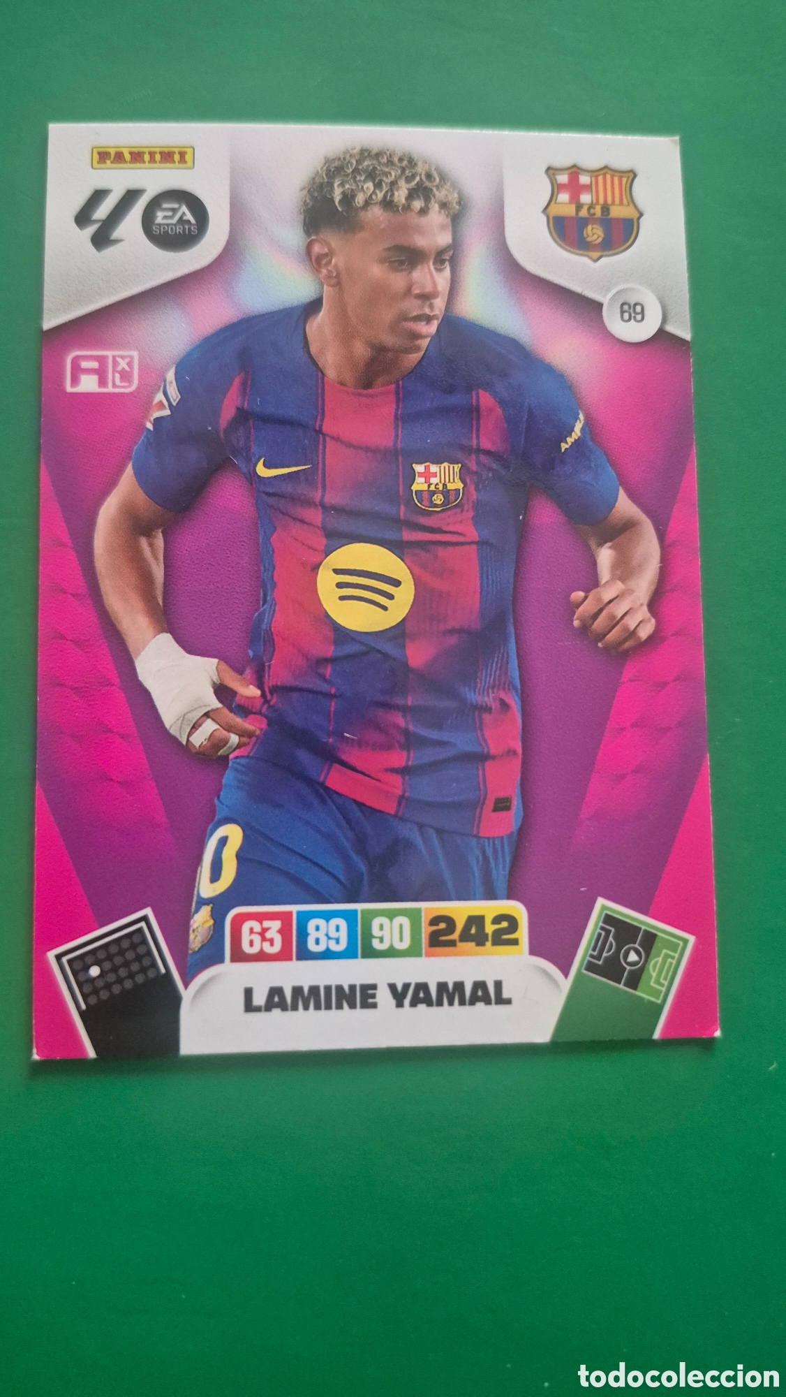 Cromos de f&uacute;tbol: LAMINE YAMAL. F.C. BARCELONA. ADRENALYN 25 2026 NUM 69