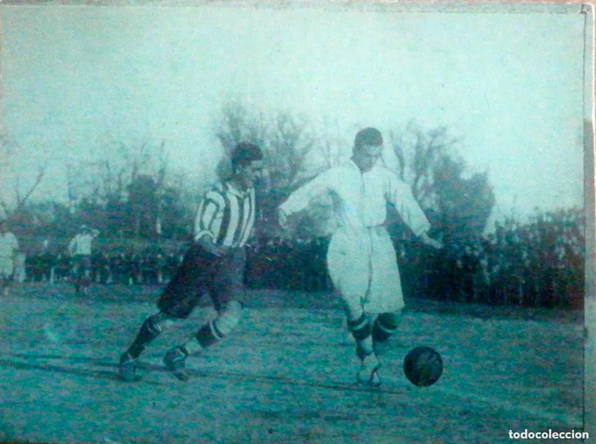 Football Stickers: CROMO FOOT-BALL N&ordm; 8 - pepe brand sevilla - 1922 - ESCENAS INTERESANTES - CHOCOLATES TORRAS