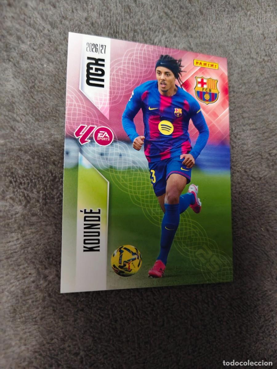 Figurine di Calcio: 76 MEGACRACKS MGK 2026 27 KOUND&Eacute; FC BARCELONA BASE CARD 26 2027 PANINI AAW