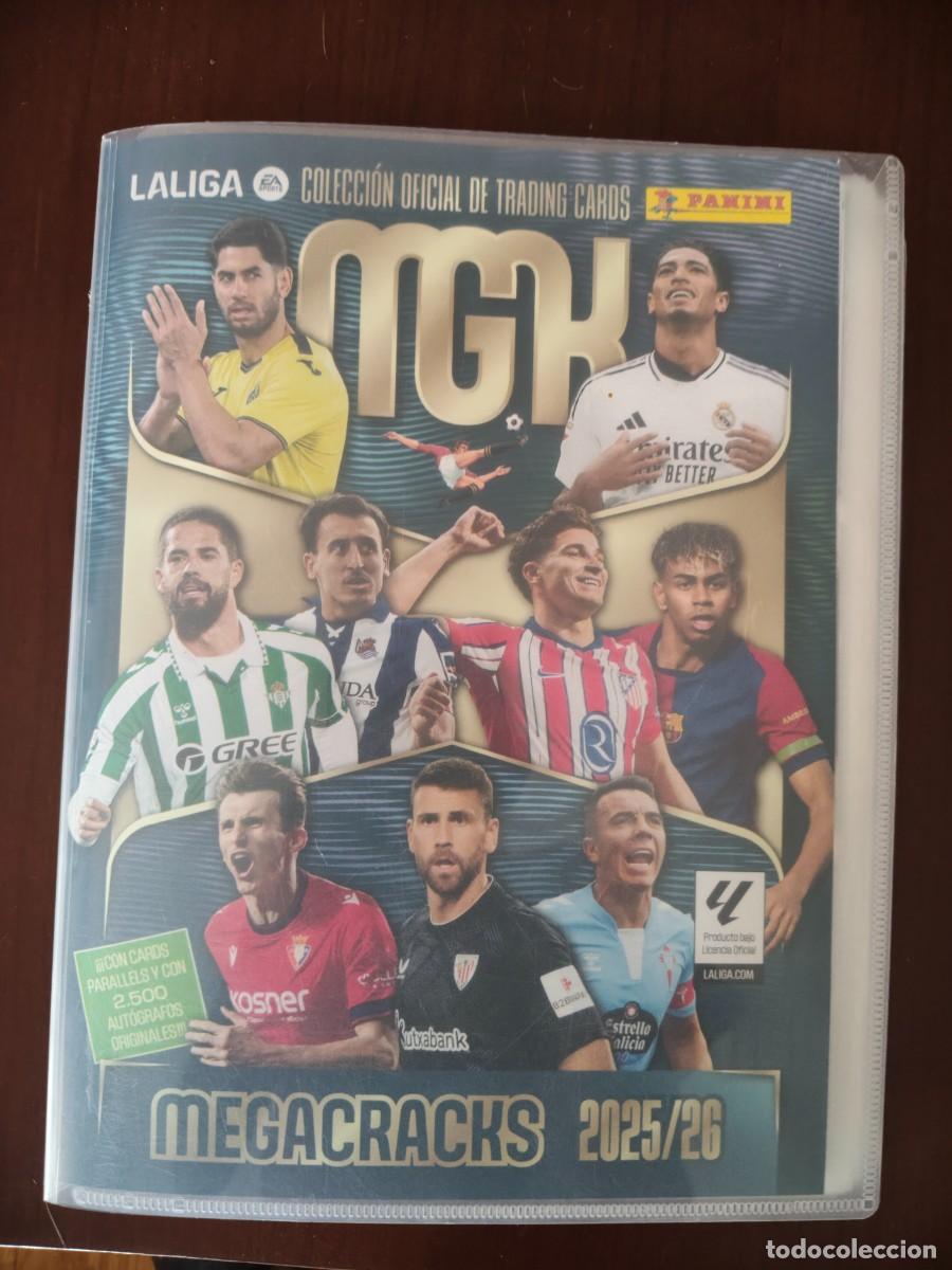 Fu&szlig;ball-Sticker: Album Megacracks 25 26 completo