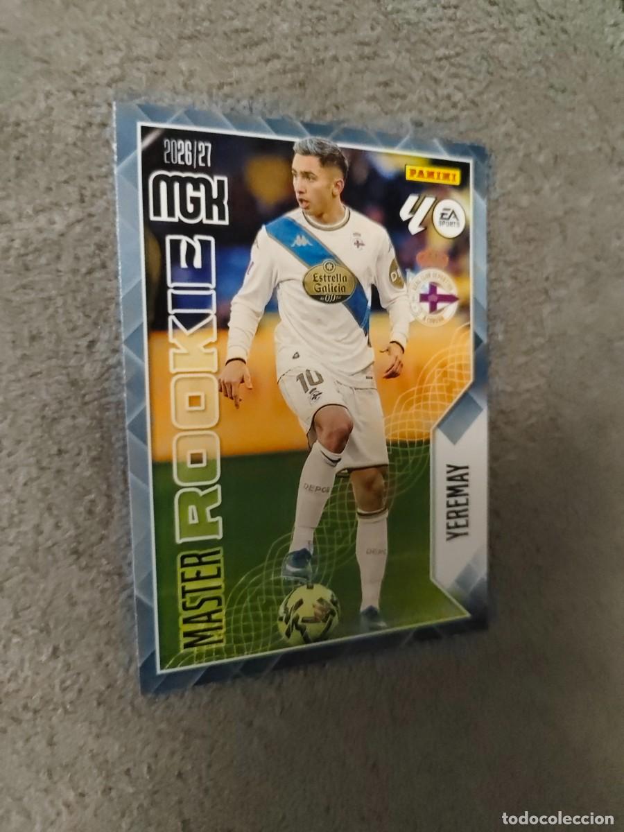 Figurine di Calcio: 423 MEGACRACKS MGK 2026 27 YEREMAY RC DEPORTIVO MASTER ROOKIE 26 2027 PANINI AAW