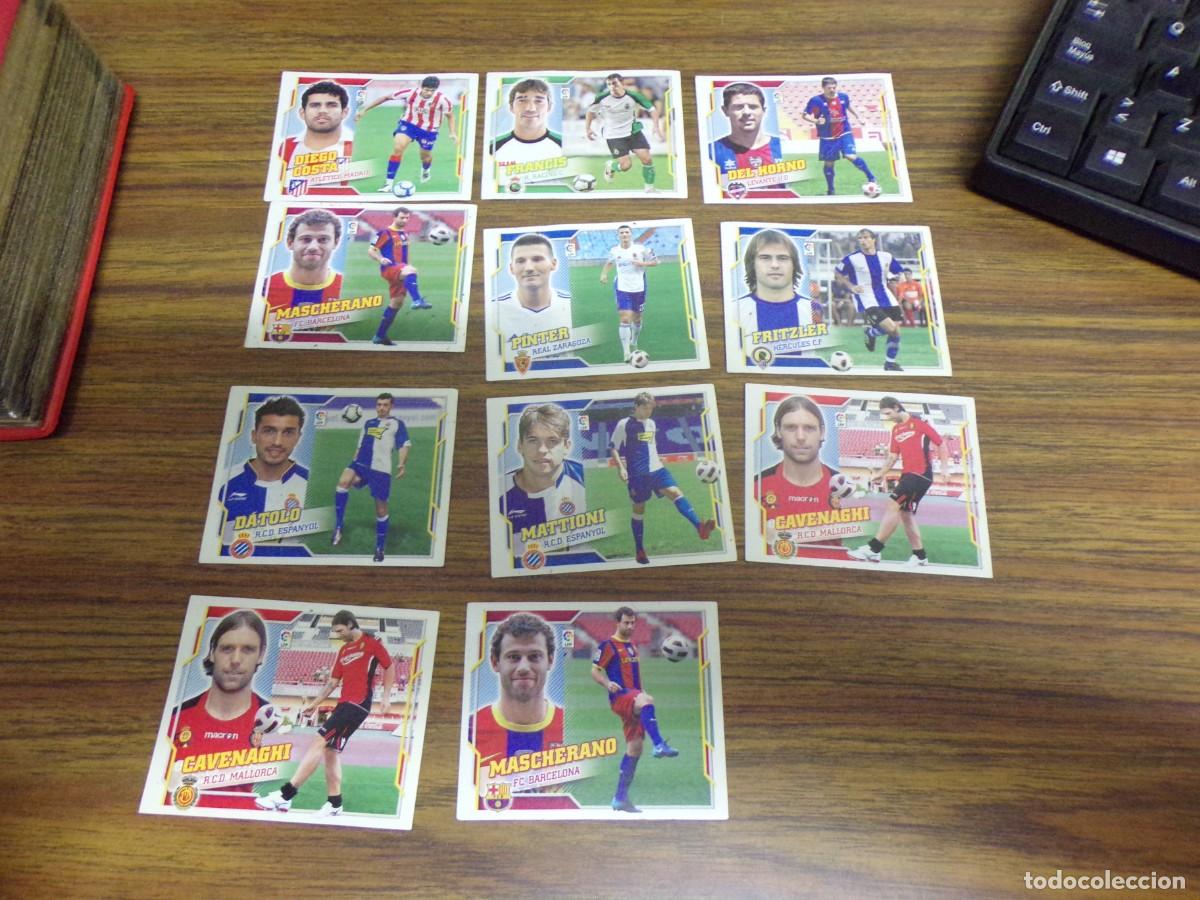 Cromos de f&uacute;tbol: lote 11 cromos futbol liga 2010 2011 este todos ultimos fichajes sin pegar nunca