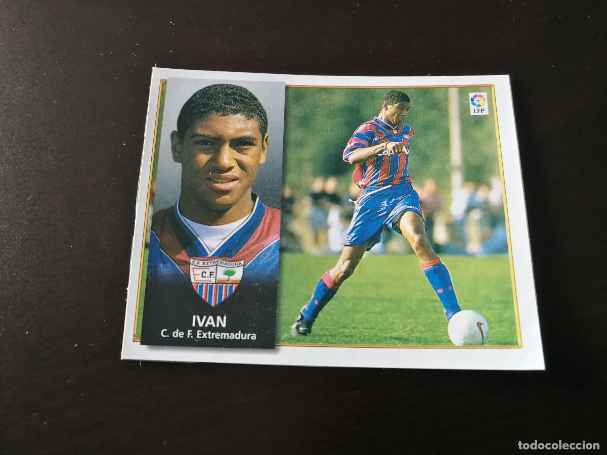 Football Stickers: Iv&aacute;n CF Extremadura Ultimo Fichaje n&ordm; 33 Editorial Este 98/99, 1998-1999, despegado