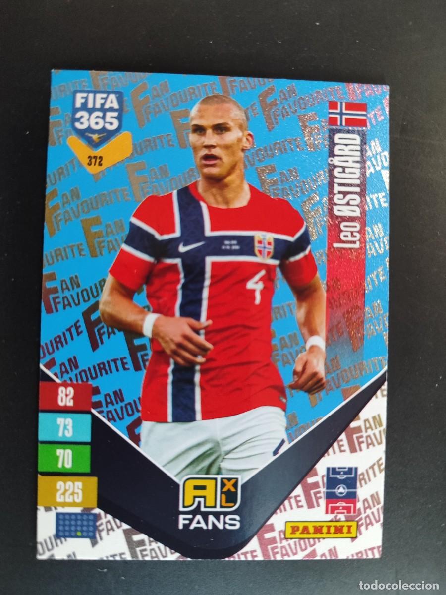 Cromos de f&uacute;tbol: ADRENALYN FIFA 365 2027 CARD PARALELA BLUE OSTIGARD NORUEGA # 372 PANINI