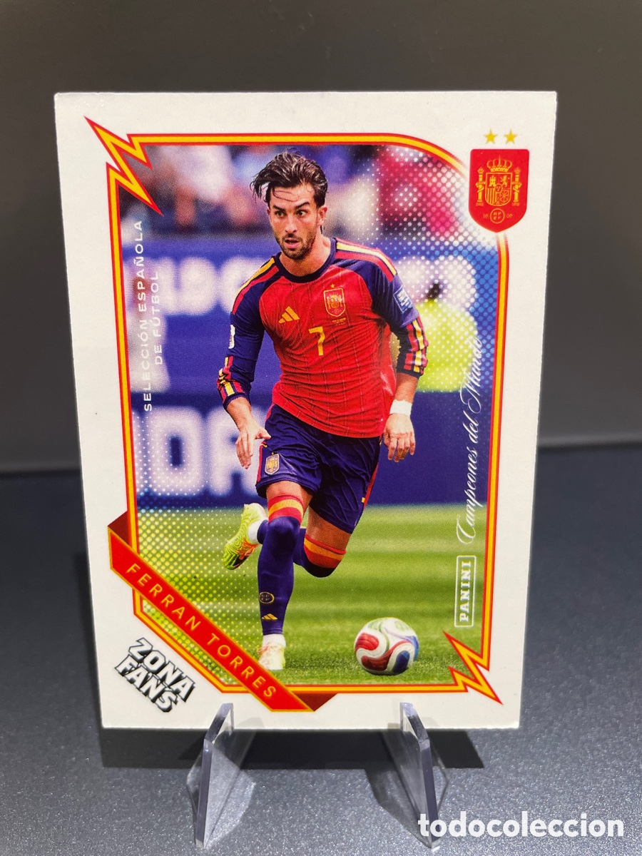 Football Stickers: Ferran Torres 44 Zona Fans Pasion Espa&ntilde;a Panini Club 2026 Seleccion Espa&ntilde;ola