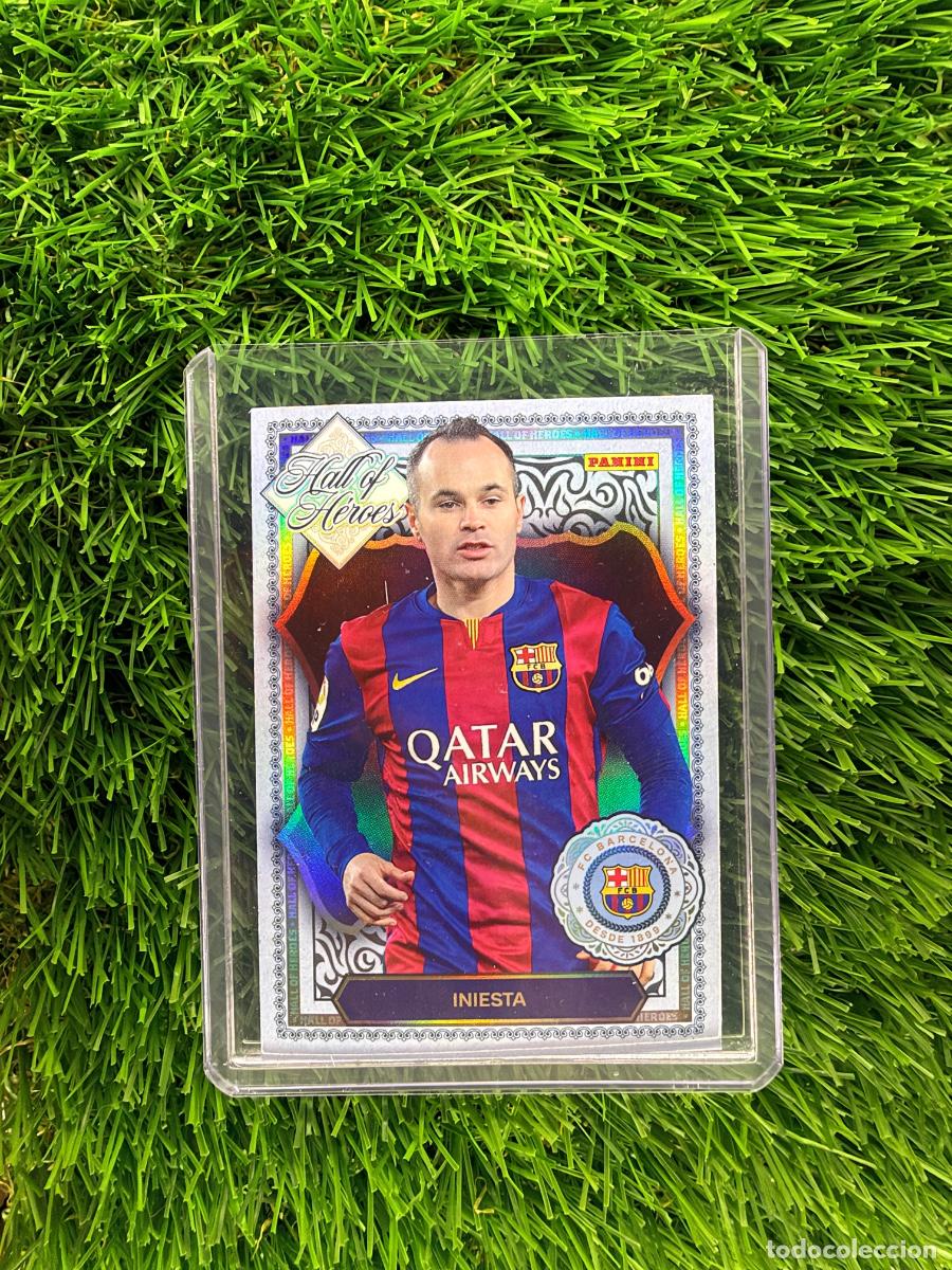 Cromos de f&uacute;tbol: N&ordm; HH8 Iniesta Hall of Heroes FC Barcelona Panini Club FC Barcelona 25 26