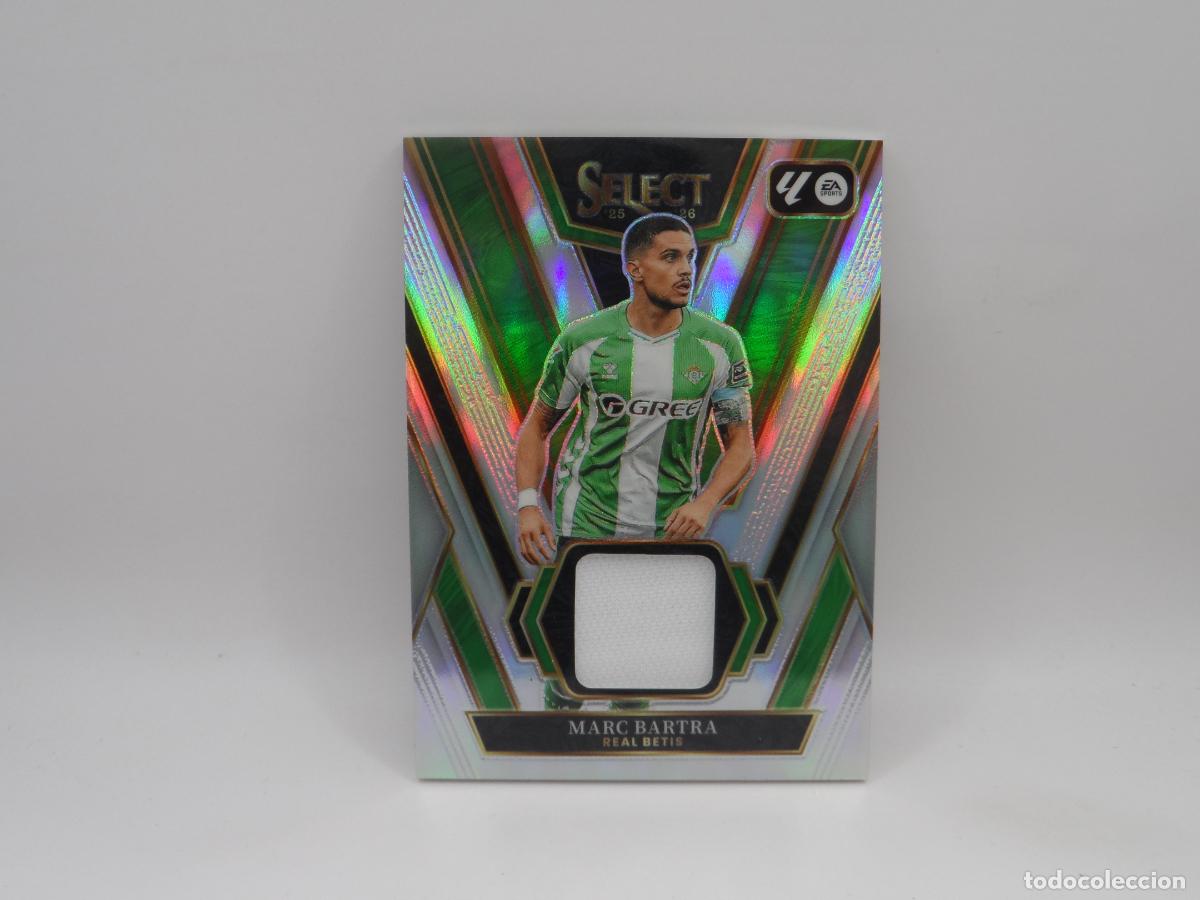 Cromos de Futebol: PARCHE TROZO DE CAMISETA MARC BARTRA BETIS PANINI SELECT 2025 2026 25 26 PATCH