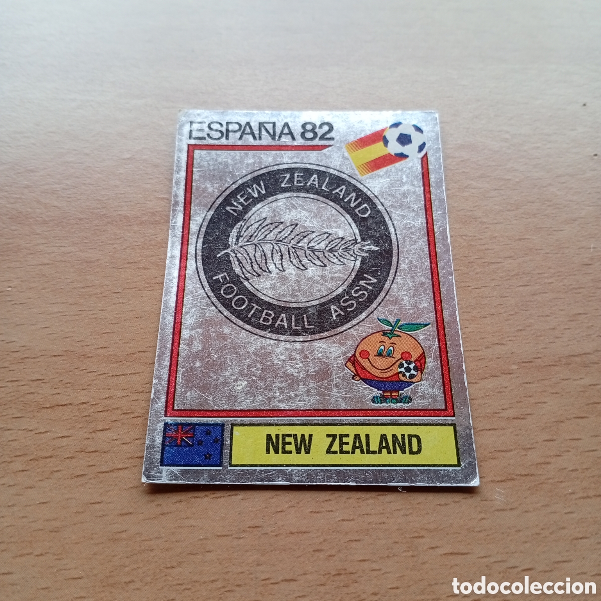 Cromos de f&uacute;tbol: 1982 ESPA&Ntilde;A 82 - N&ordm; 418 ESCUDO - NUEVA ZELANDA - PANINI
