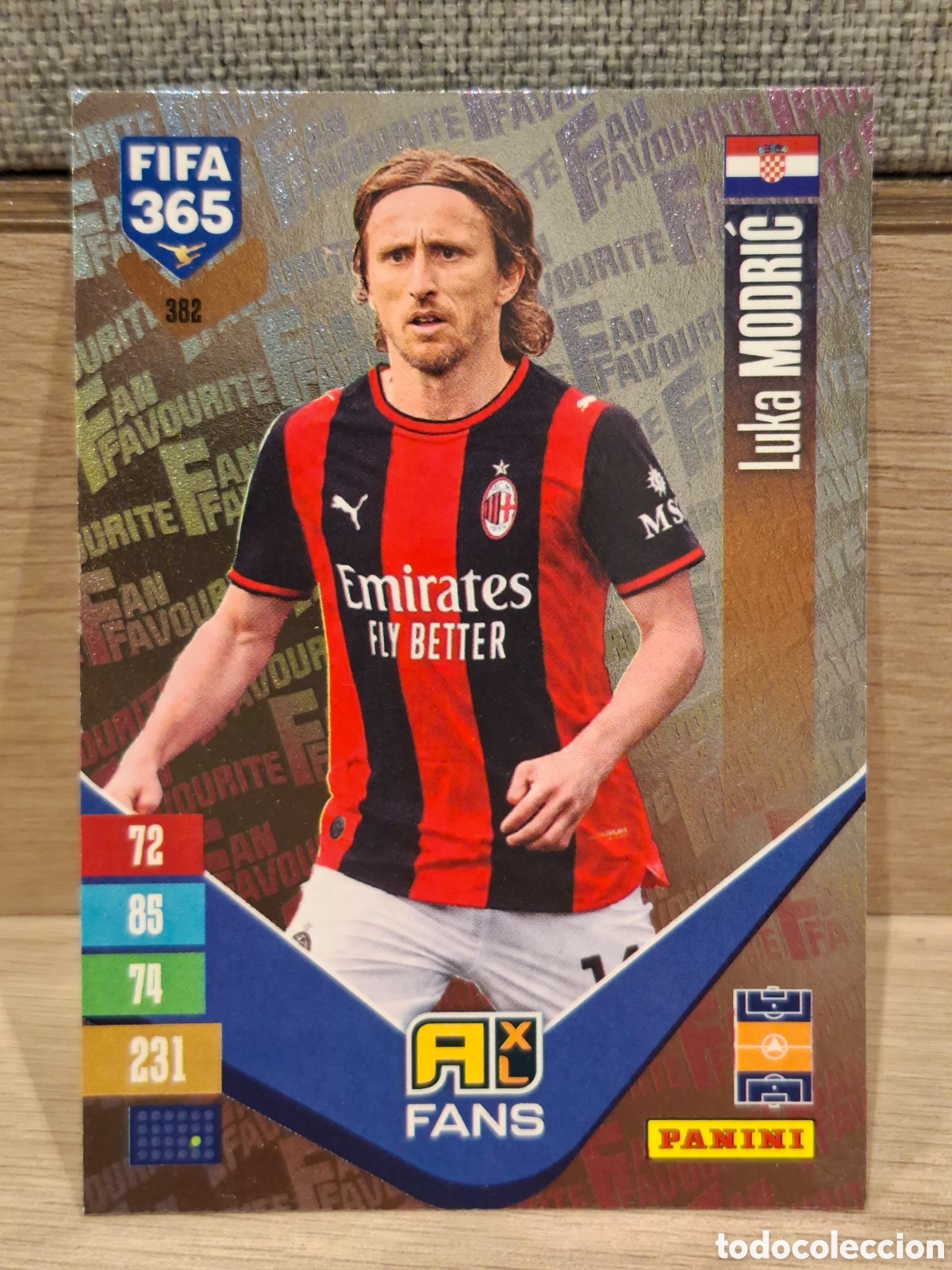 Cromos de f&uacute;tbol: #382 Luka Modric - Fan favourite