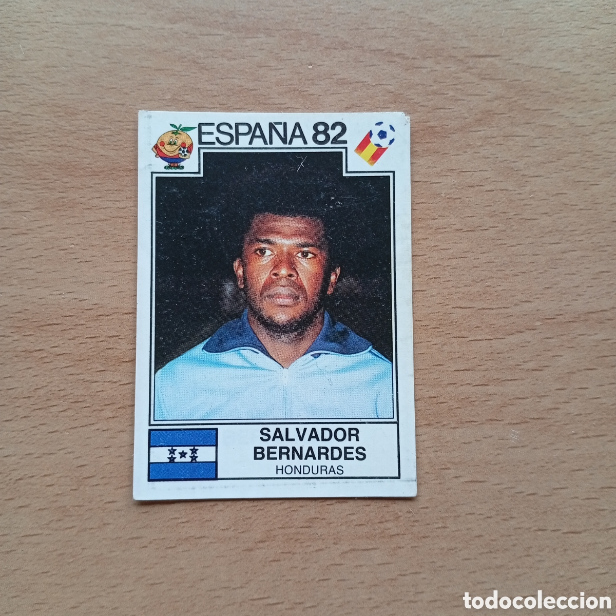 Fu&szlig;ball-Sticker: 1982 ESPA&Ntilde;A 82 - N&ordm; 357 SALVADOR BERNARDES - HONDURAS - PANINI