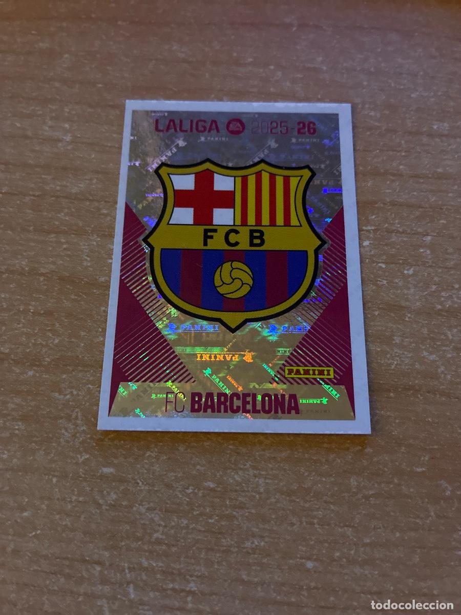 Cromos de f&uacute;tbol: 1 ESCUDO BARCELONA LIGA ESTE 2025 2026