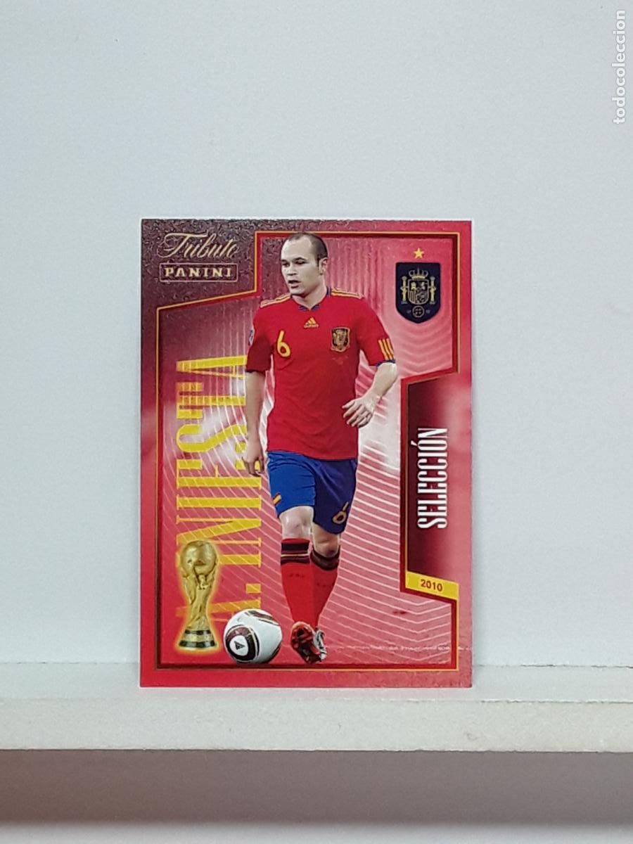 Cromos de f&uacute;tbol: TRIBUTO ANDRES INIESTA 1993 2024 93 24 ALBUM PANINI LIGA N 12 ESPA&Ntilde;A TESORO NACIONAL 2010