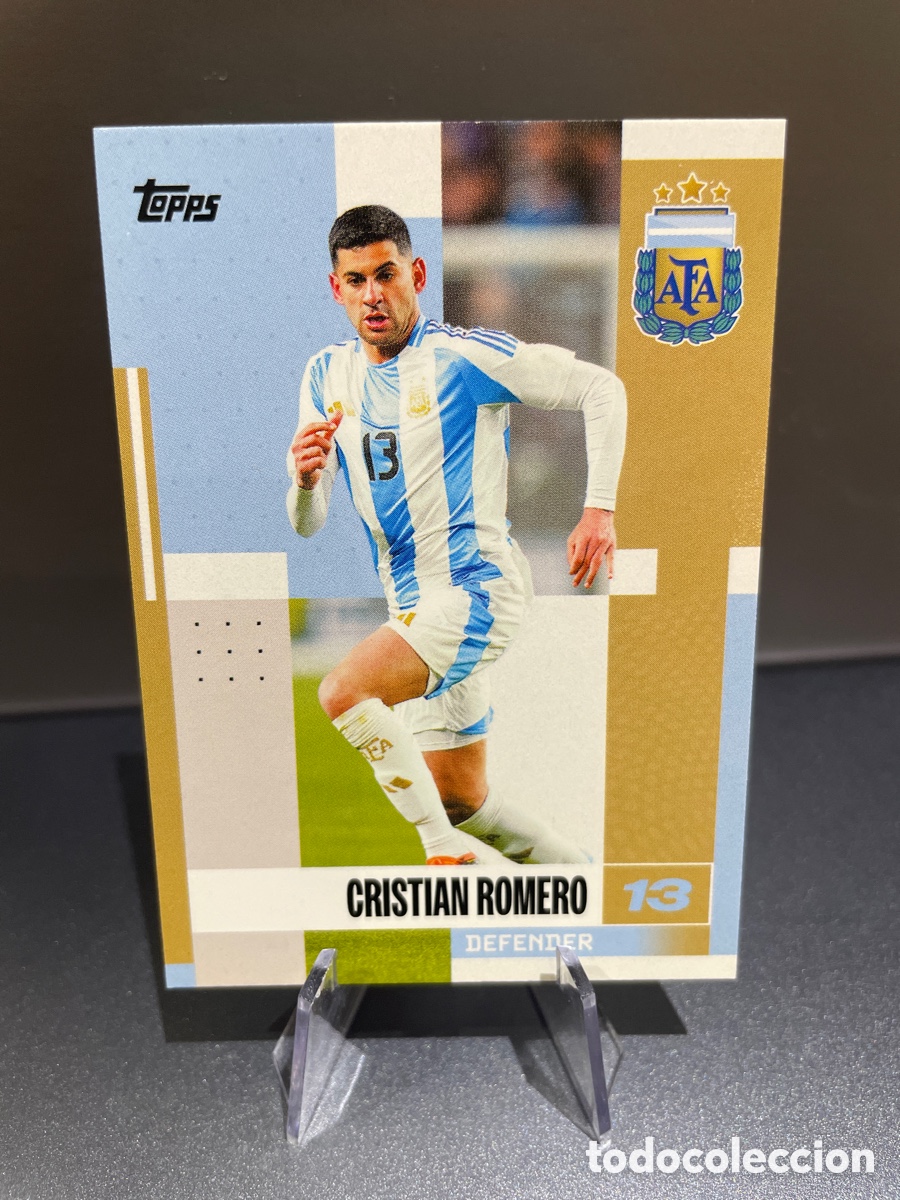 Figurine di Calcio: Cristian Romero 4 Topps Team Set Argentina 2024-25