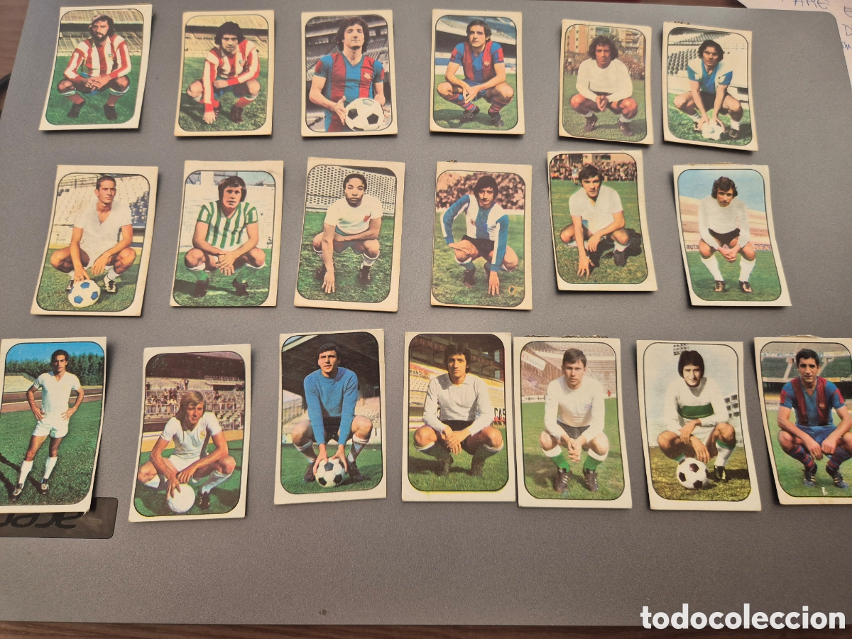 Cromos de f&uacute;tbol: LIGA 1976 1977 76 77 FICHAJES: 1 2 3 4 5 6 7 8 9 10 11 12 13 14 15 17 19 21 22
