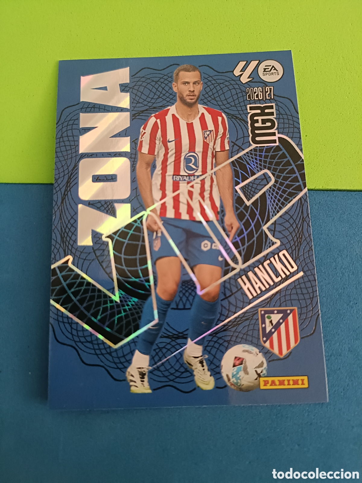 Cromos de f&uacute;tbol: PANINI 2026 2027 MGK MEGACRACKS 25 Aniversario - Zona VIP 397 Hancko Atl&eacute;tico Madrid