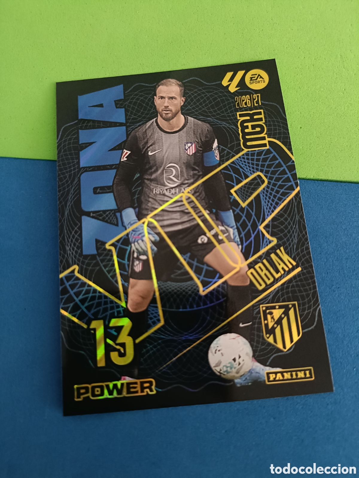Cromos de f&uacute;tbol: PANINI 2026 2027 MGK MEGACRACKS 25 Aniversario - Zona VIP Power 403P Oblak Atl&eacute;tico Madrid