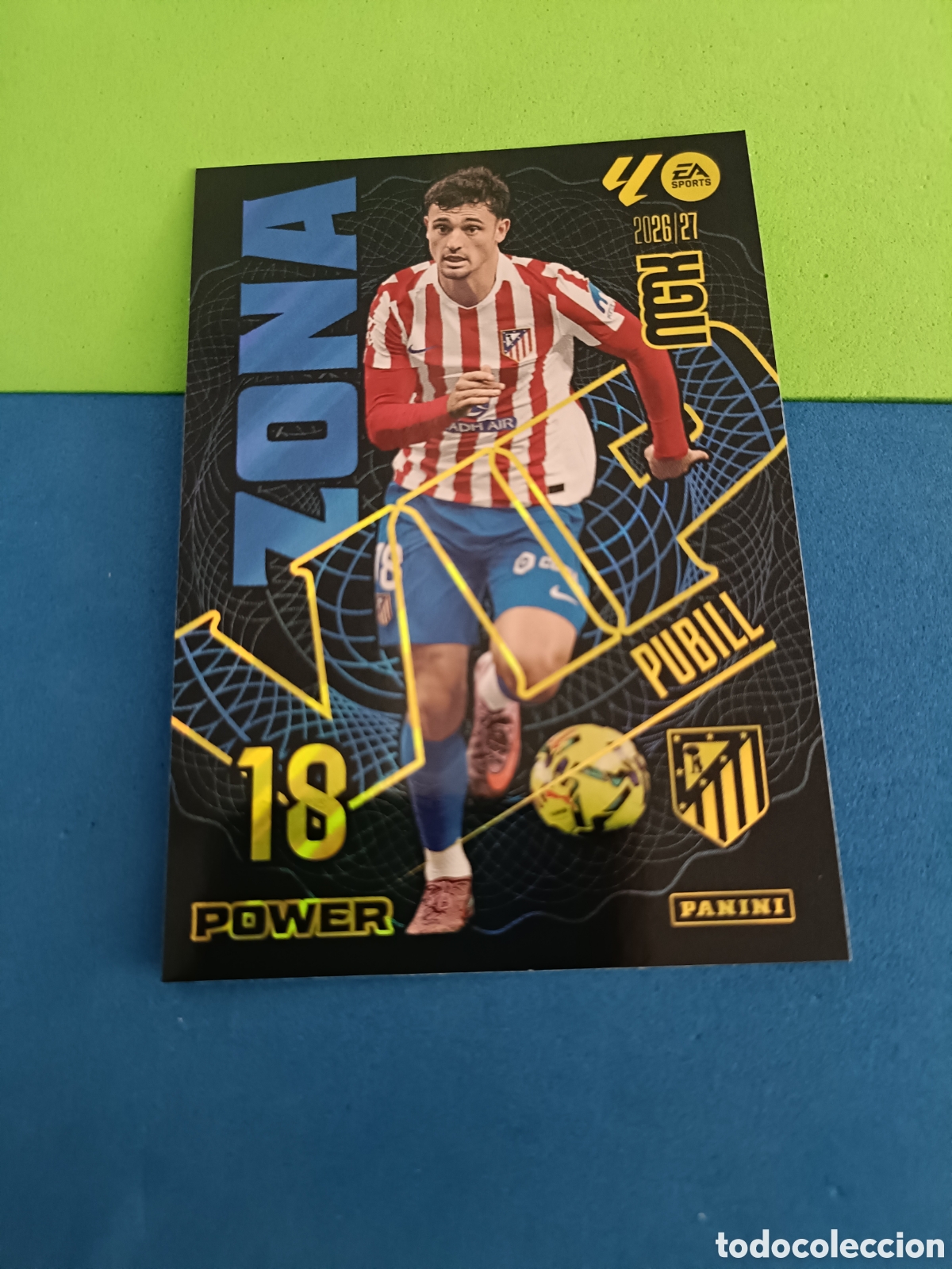 Cromos de f&uacute;tbol: PANINI 2026 2027 MGK MEGACRACKS 25 Aniversario - Zona VIP Power 404P Pubill Atl&eacute;tico de Madrid