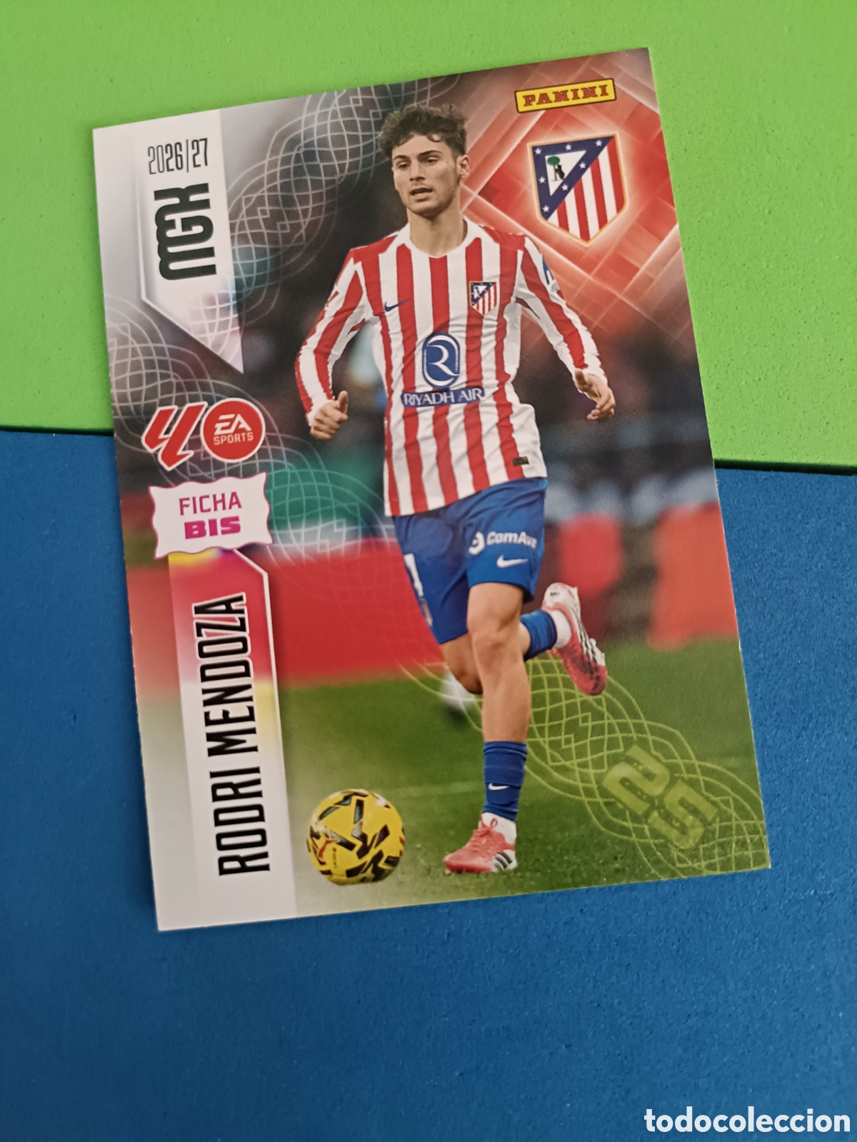 Figurine di Calcio: PANINI 2026 2027 MGK MEGACRACKS 25 Aniversario - Ficha Bis 63bis Rodri Mendoza Atl&eacute;tico de Madrid