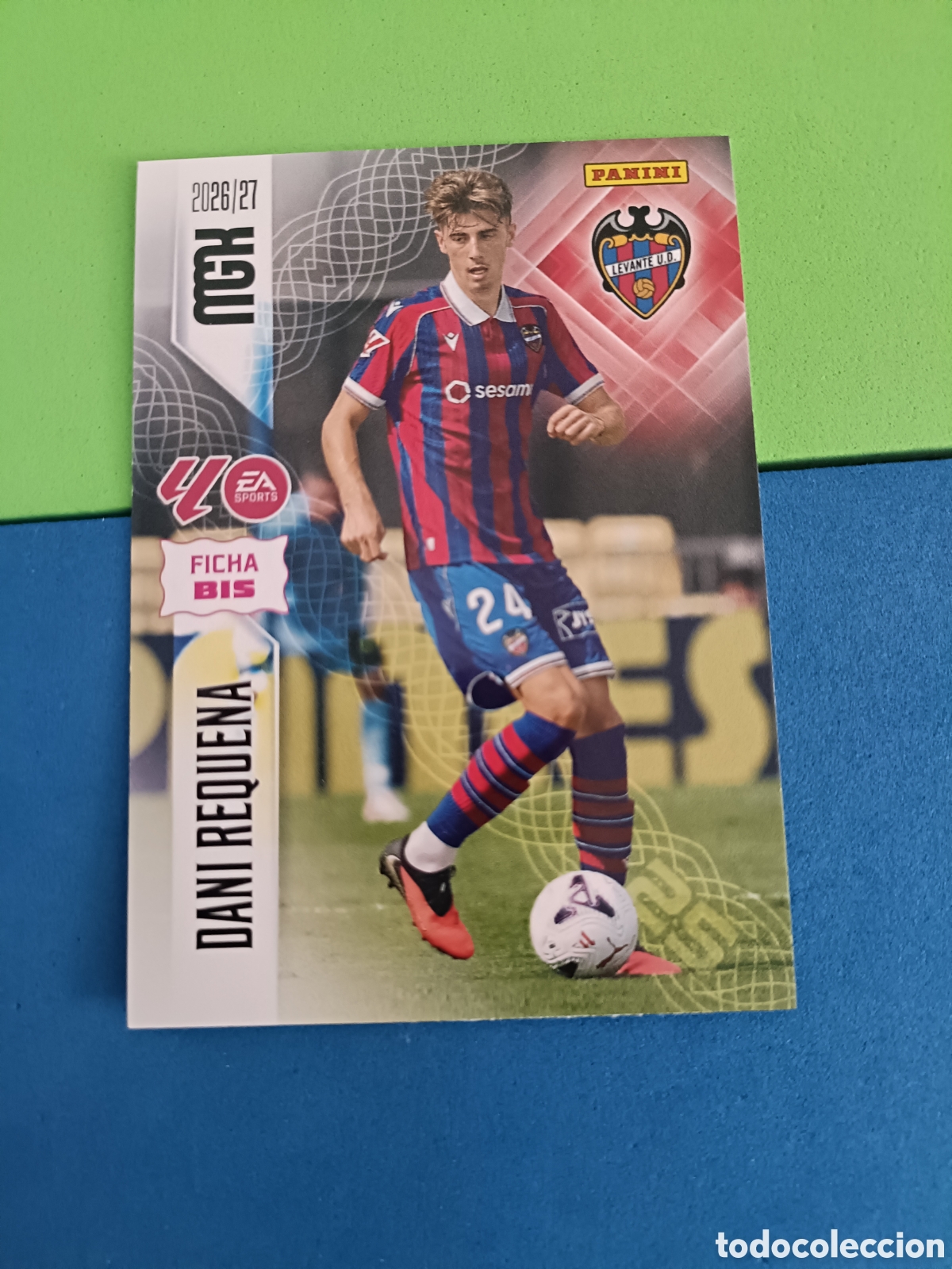 Cromos de f&uacute;tbol: PANINI 2026 2027 MGK MEGACRACKS 25 Aniversario - Ficha Bis 208bis Dani Requena