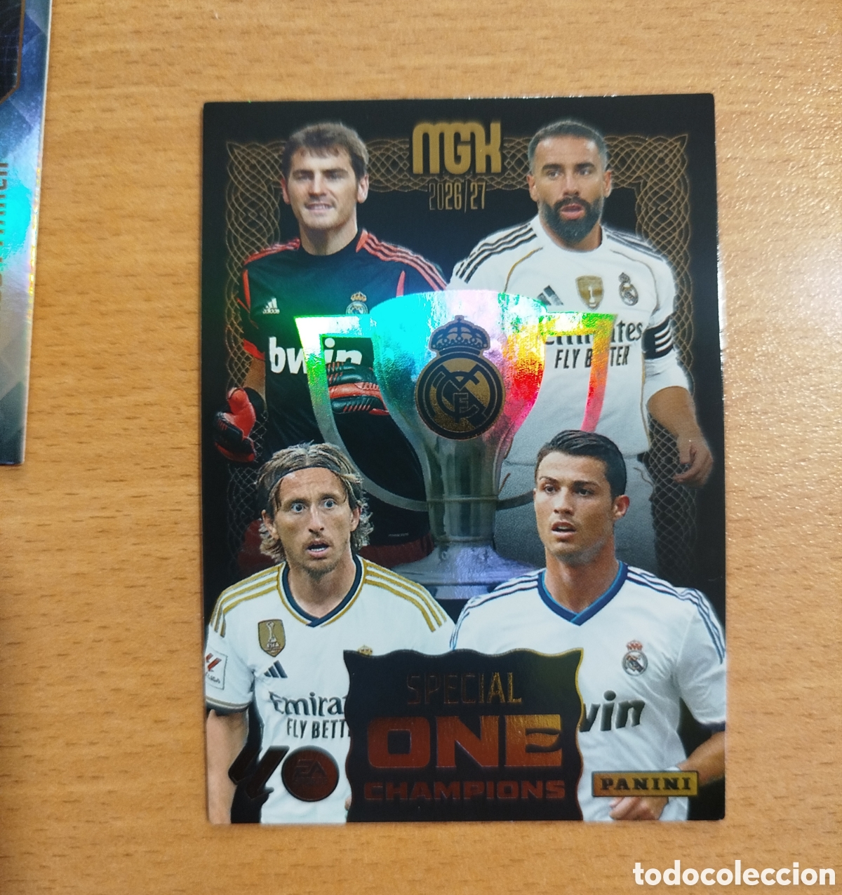 Football Stickers: SPECIAL ONE CHAMPIONS CRISTIANO RONALDO EDICI&Oacute;N UNICA MEGACRACKS 2026 2027 MGK CROMO CARD PANINI
