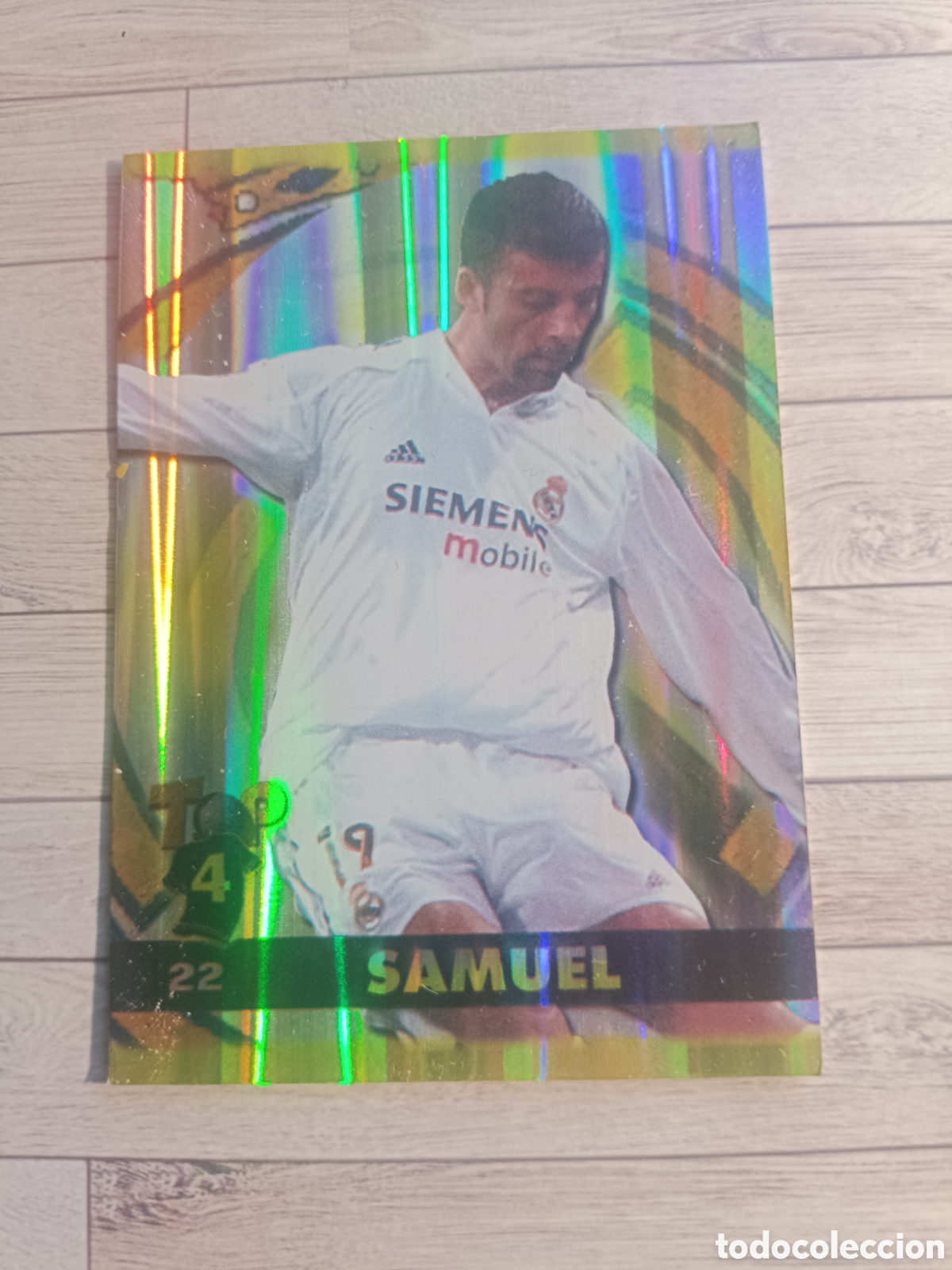 Fu&szlig;ball-Sticker: 22 SAMUEL REAL MADRID BRILLO RAYAS VERTICALES MUNDICROMO TOP 2004 2005 04 05