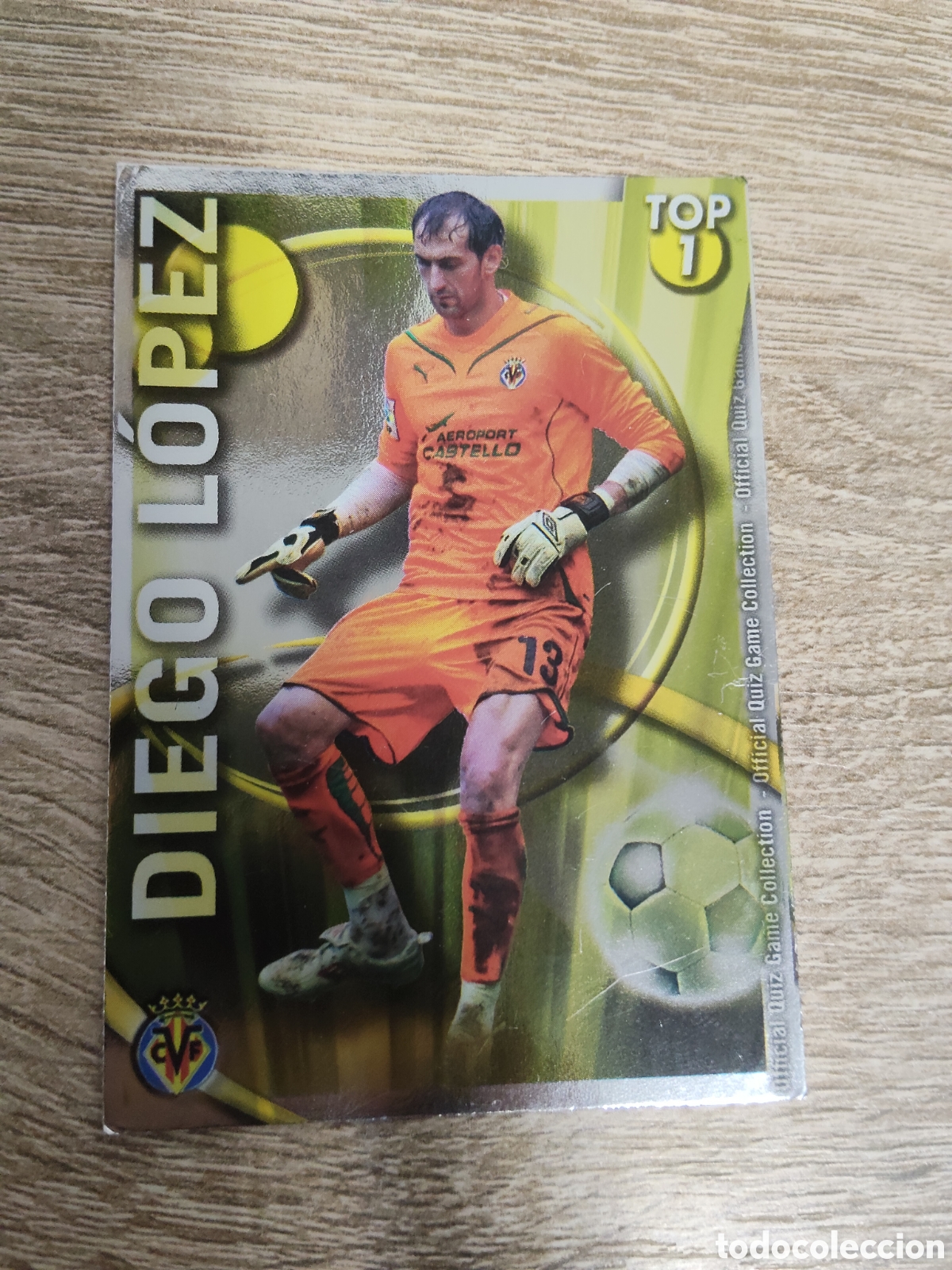 Cromos de f&uacute;tbol: Mundicromo las fichas de la liga 2010 2011 10 11 544 Diego L&oacute;pez Villarreal fondo dorado liso