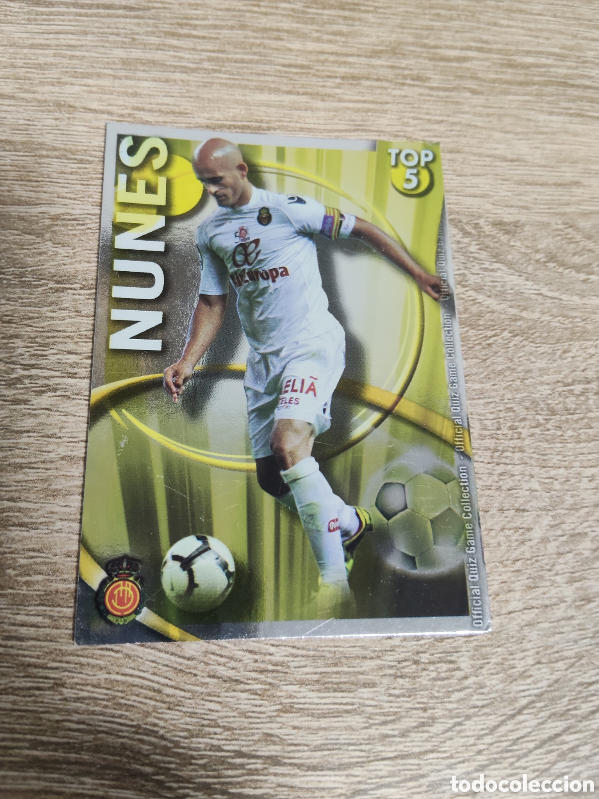 Football Stickers: Mundicromo las fichas de la liga 2010 2011 10 11 575 Nunes Mallorca fondo dorado