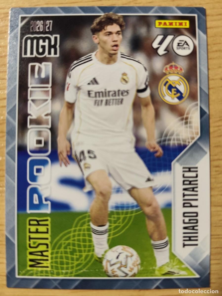 Cromos de f&uacute;tbol: CARD 2026-27 Panini Megacracks #419 Thiago Pitarch Real Madrid CF ROOKIE