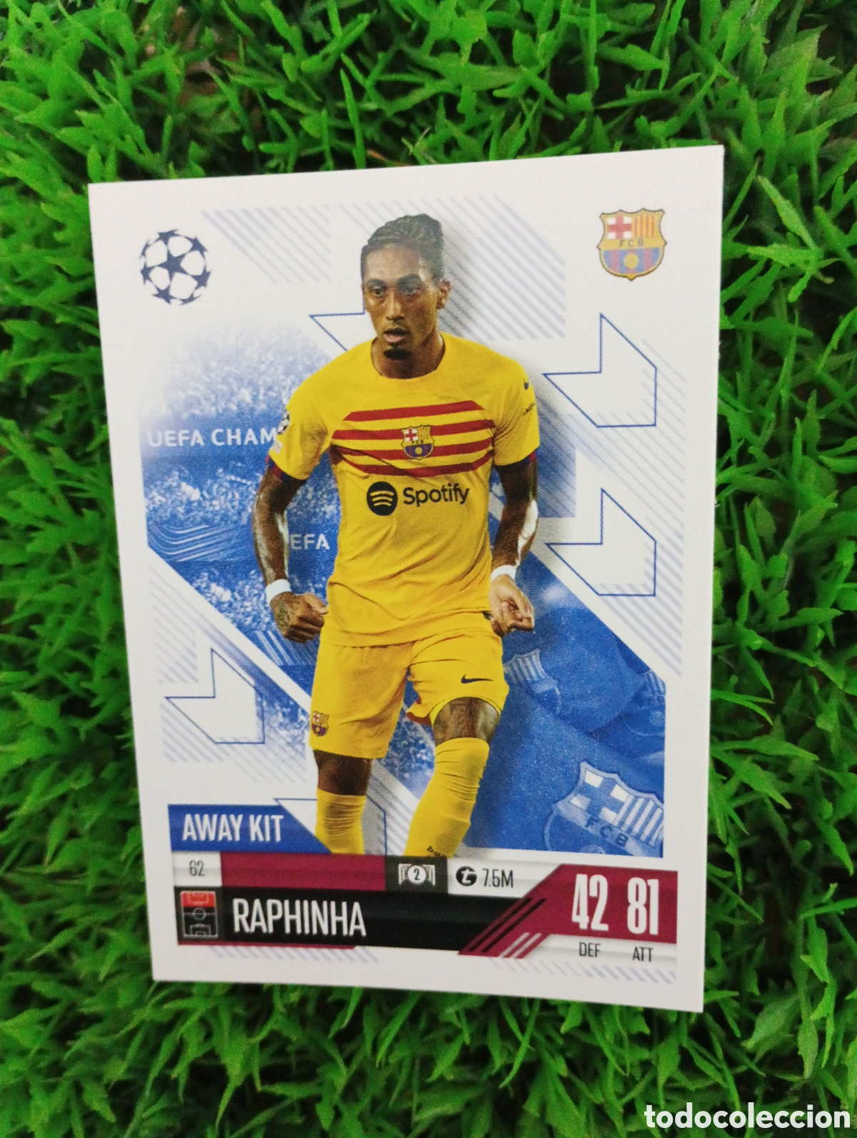 Fu&szlig;ball-Sticker: Raphinha Barcelona AWAY KIT Match Attax Extra 24-25 # 62