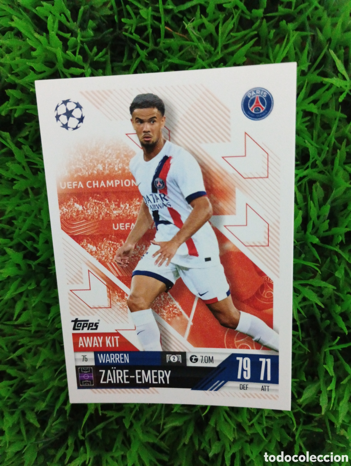 Cartes &agrave; collectionner de Football: Zaire-Emery Paris Saint-Germain AWAY KIT Match Attax Extra 24-25 # 75