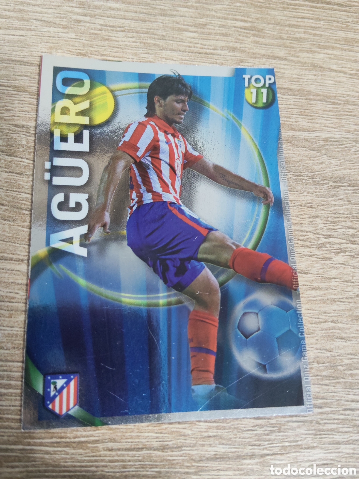 Cromos de f&uacute;tbol: Mundicromo las fichas de la liga 2010 2011 10 11 631 Ag&uuml;ero Atl&eacute;tico de Madrid fondo azul
