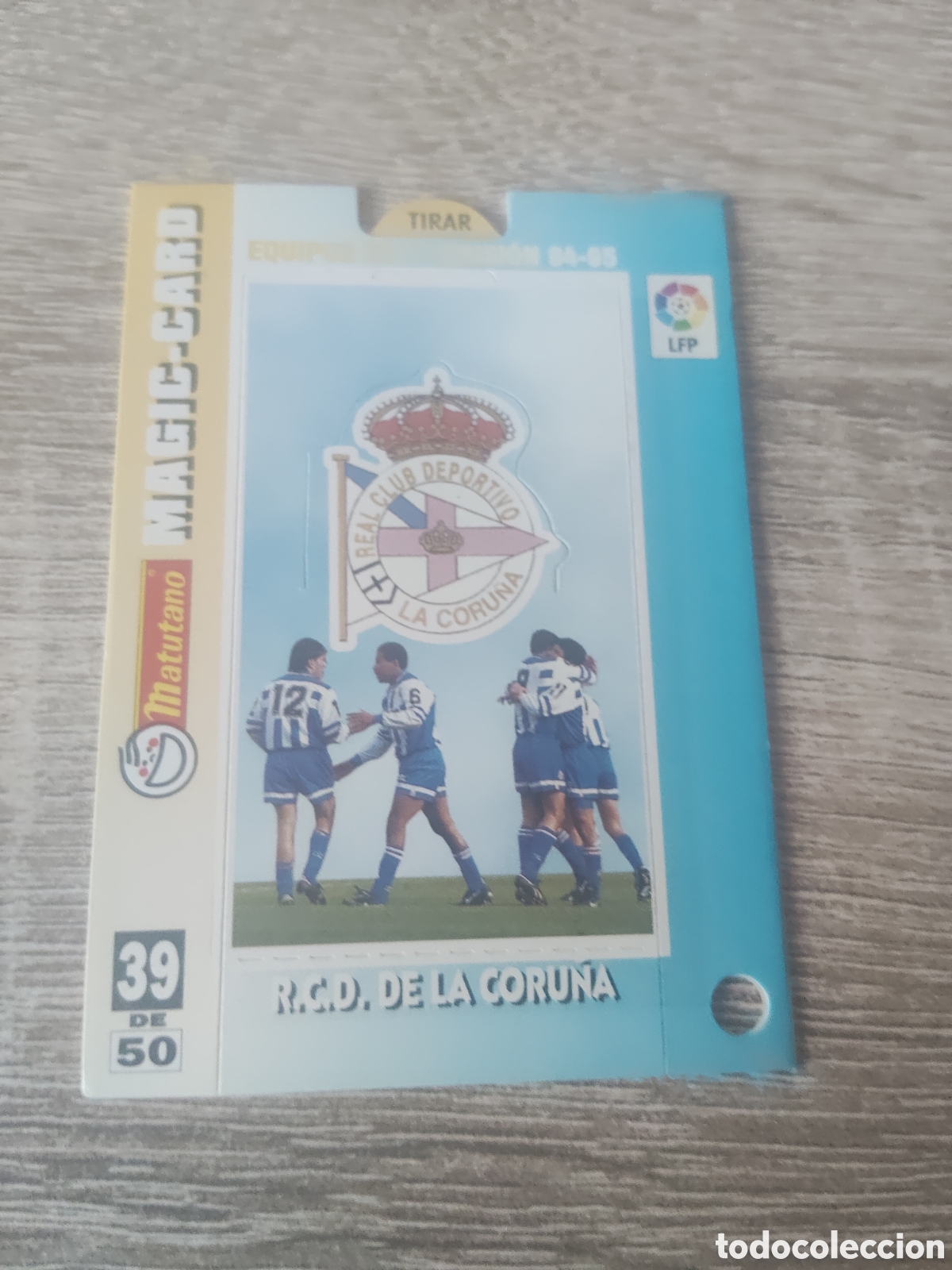 Cartes &agrave; collectionner de Football: Matutano los cracks de la liga 1994 1995 94 95 39 escudo y plantilla Deportivo de la Coru&ntilde;a