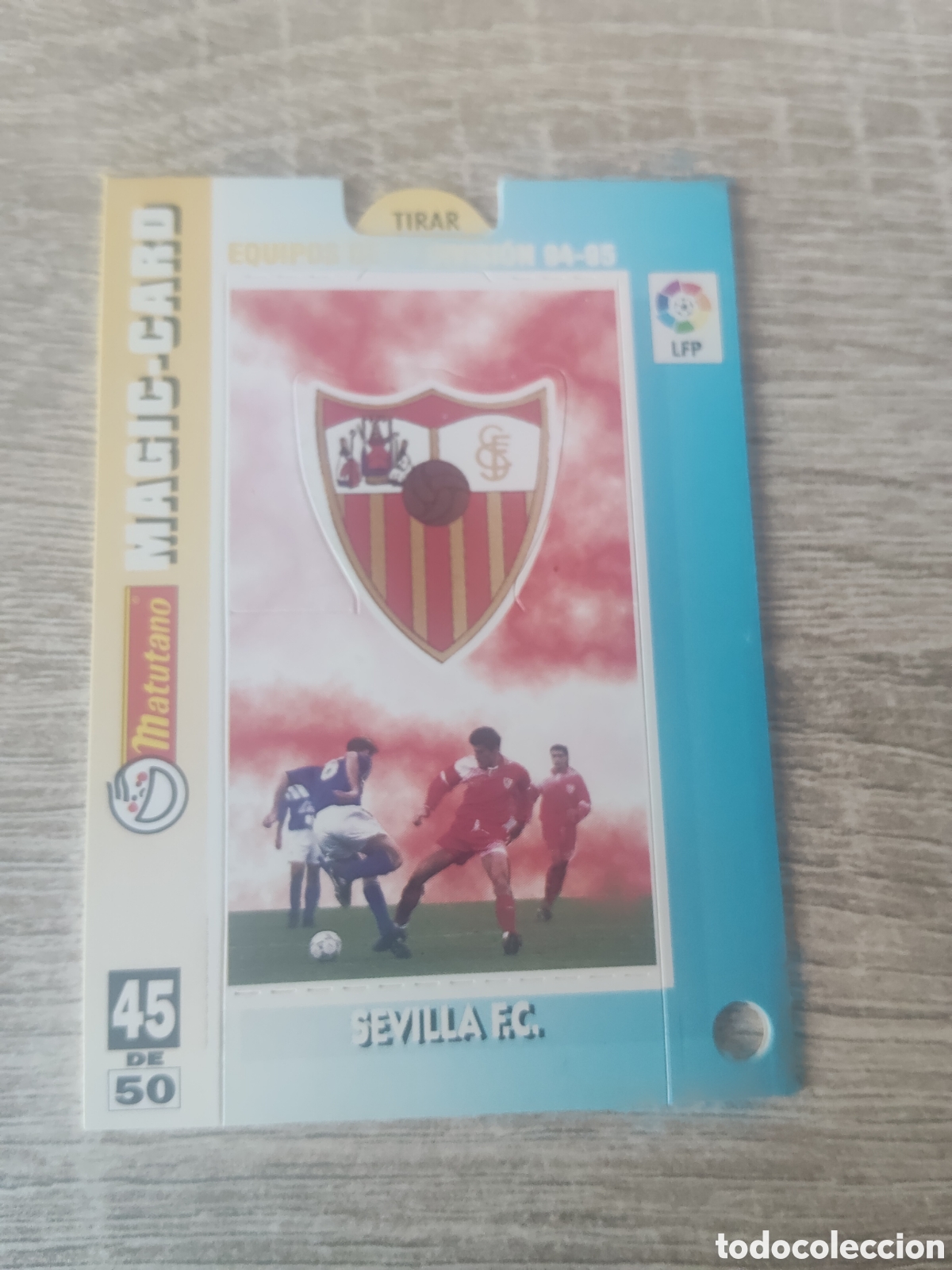 Cartes &agrave; collectionner de Football: Matutano los cracks de la liga 1994 1995 94 95 45 escudo y plantilla Sevilla