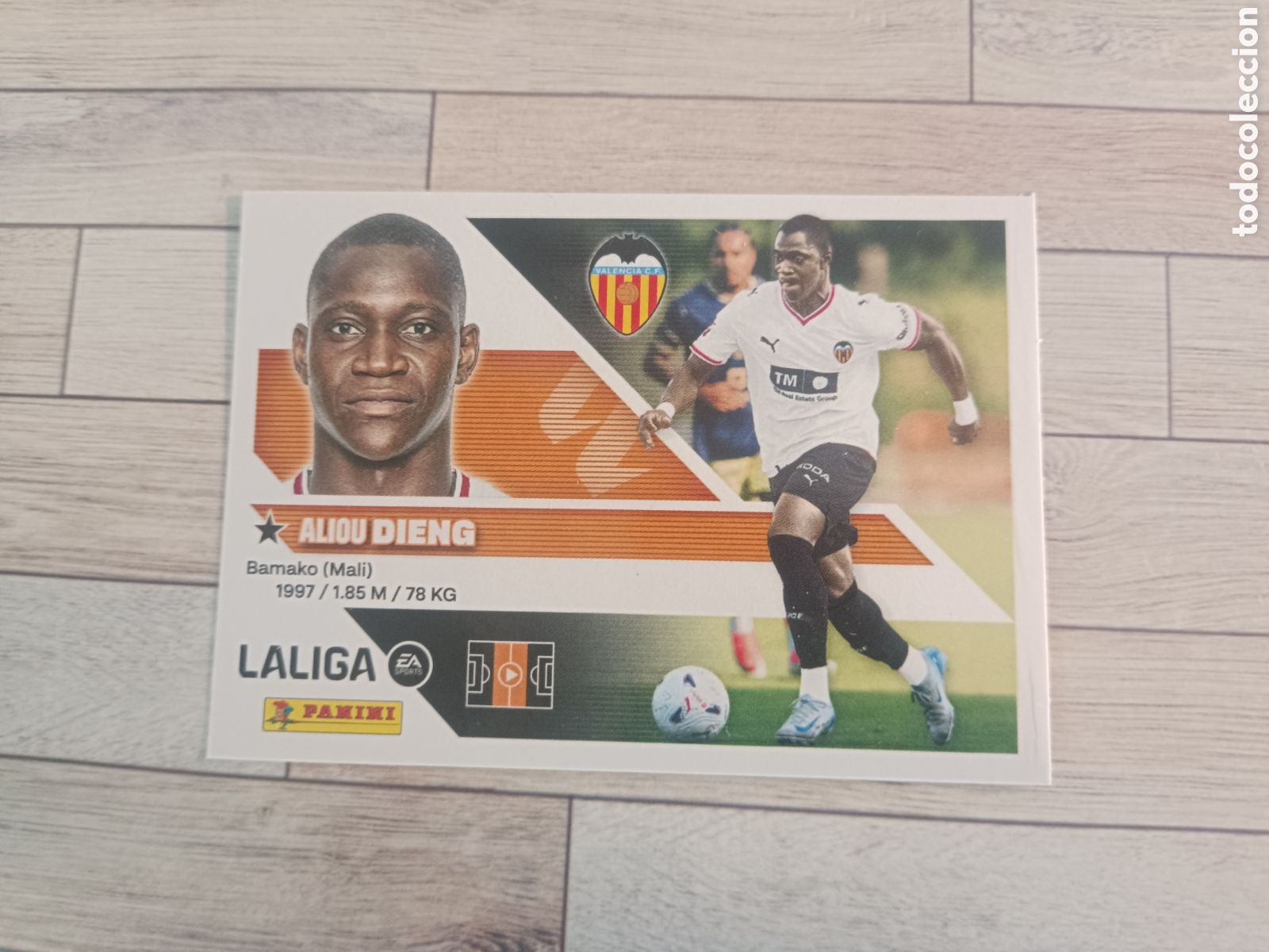 Fu&szlig;ball-Sticker: 16 BIS DIENG VALENCIA COLOCA LIGA ESTE 2026 2027 PANINI 26 27
