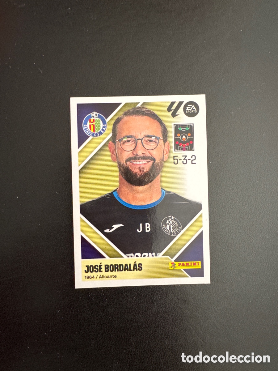 Football Stickers: B&Oacute;RDALAS GETAFE ENTRENADOR NUMERO 2 LIGA ESTE 2026 2027