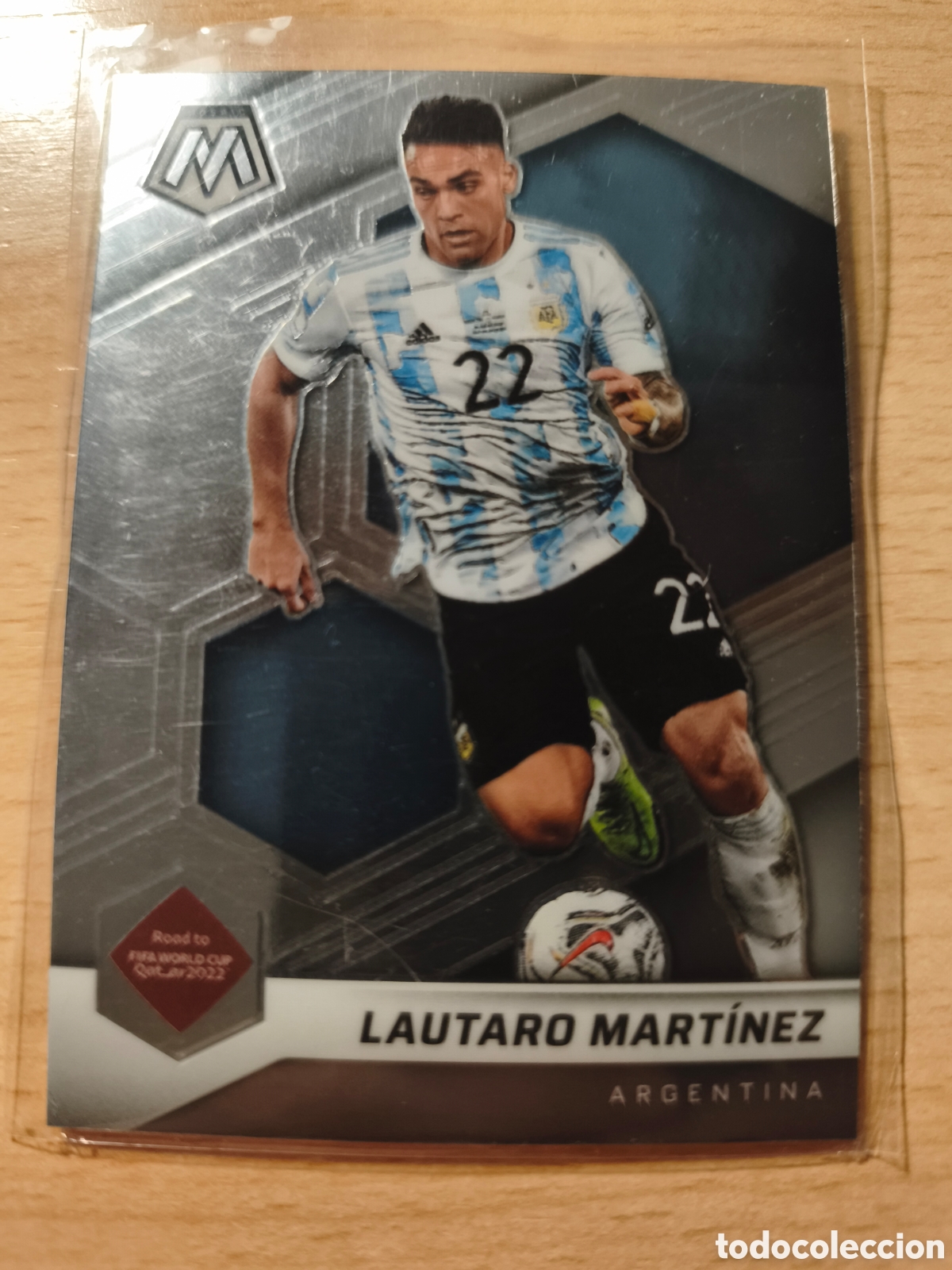 Cromos de Futebol: 16 LAUTARO MART&Iacute;NEZ ARGENTINA MOSAIC ROAD TO QATAR 2022 PANINI 22