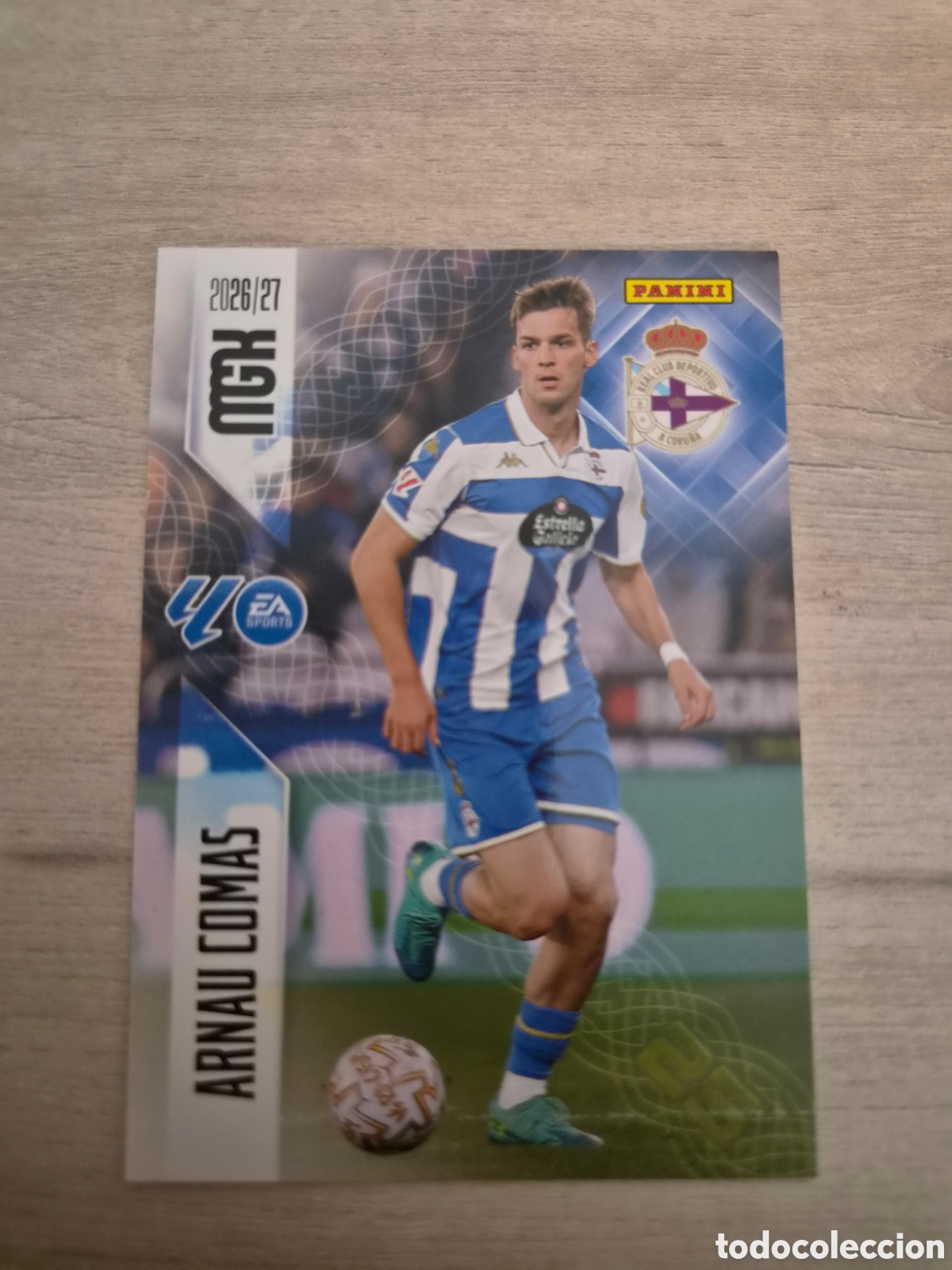Fu&szlig;ball-Sticker: N&deg;134 Deportivo La Coru&ntilde;a Arnau Comas Megacracks 26/27