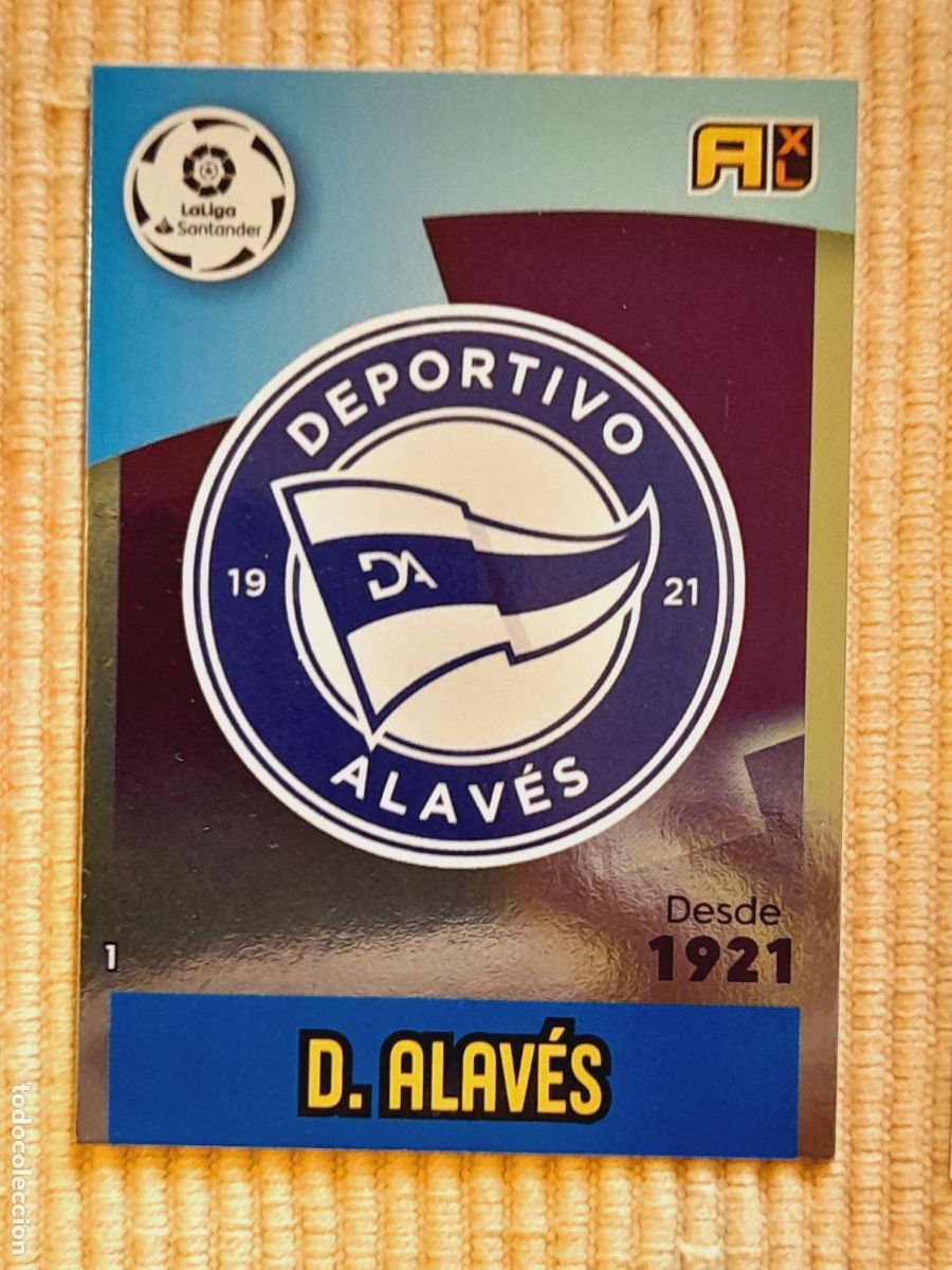 Figurine di Calcio: 1 ESCUDO DEPORTIVO ALAVES LIGA 20-21 (2020 2021) ADRENALYN XL