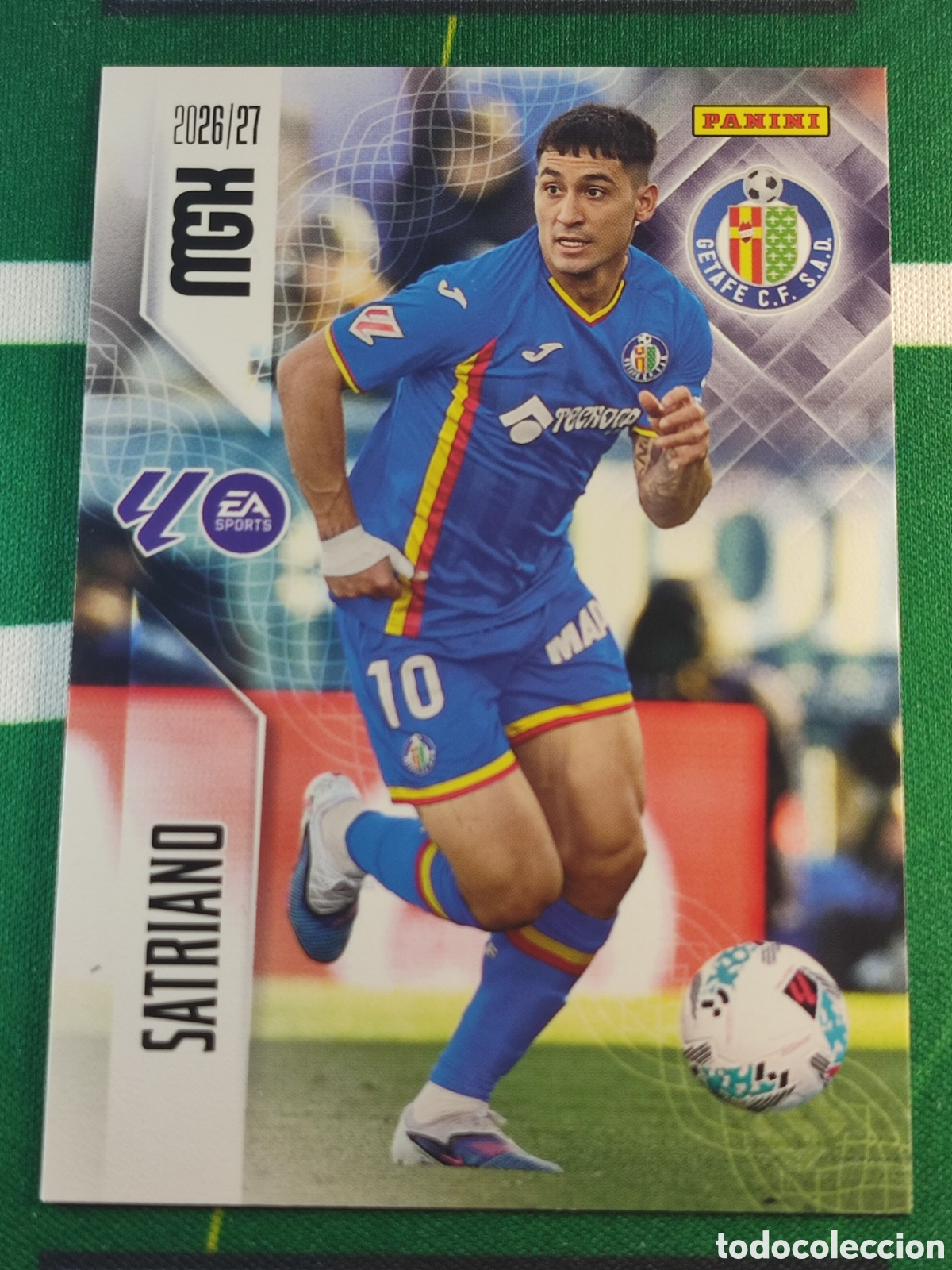 Fu&szlig;ball-Sticker: 197 Satriano Getafe CF MEGACRACKS 2026 2027 - 26 27 MGK