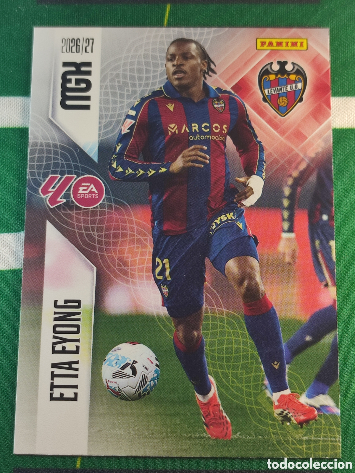 Fu&szlig;ball-Sticker: 216 Etta Eyong Levante UD MEGACRACKS 2026 2027 - 26 27 MGK
