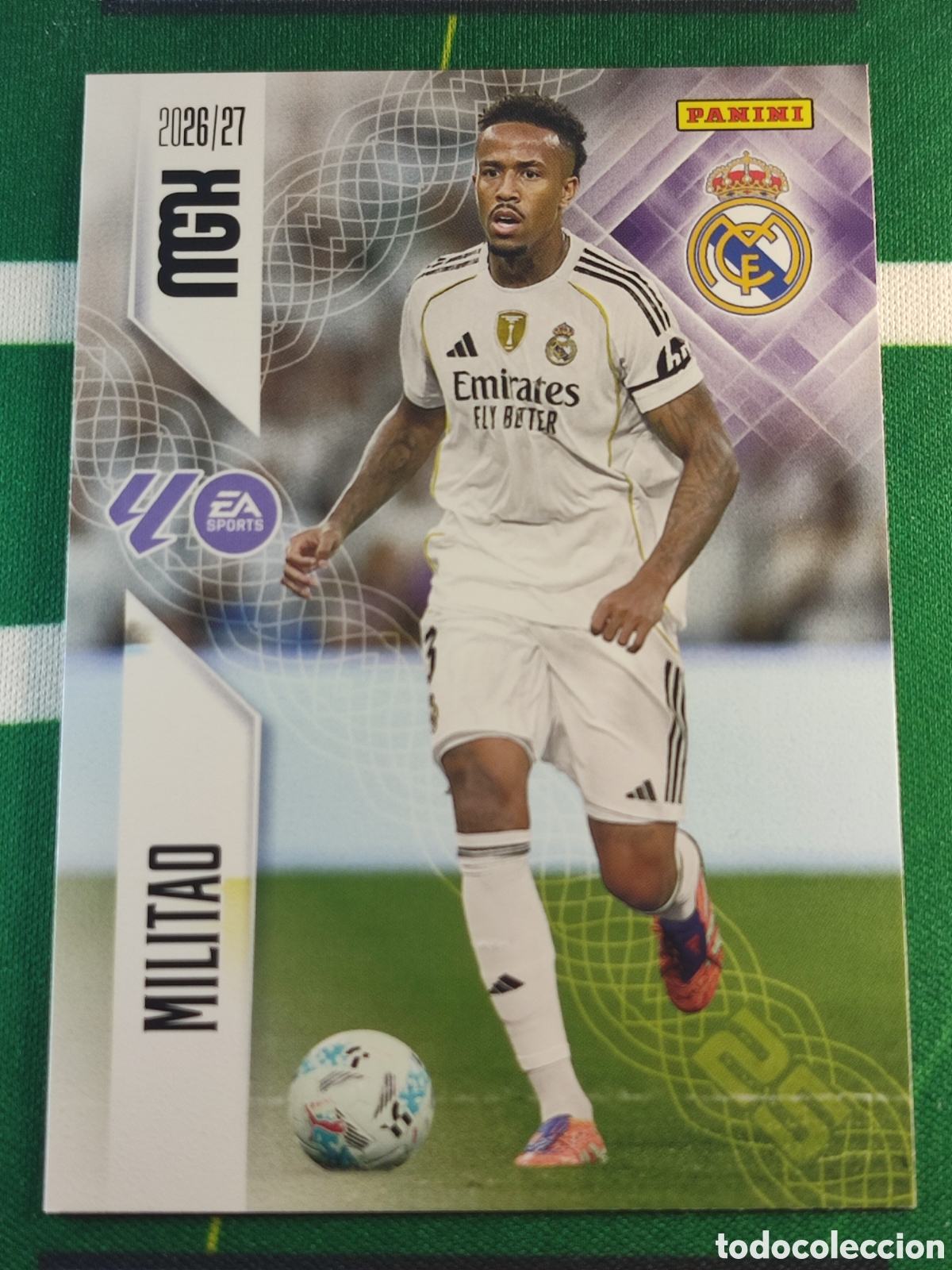 Fu&szlig;ball-Sticker: 221 Militao Real Madrid CF MEGACRACKS 2026 2027 - 26 27 MGK