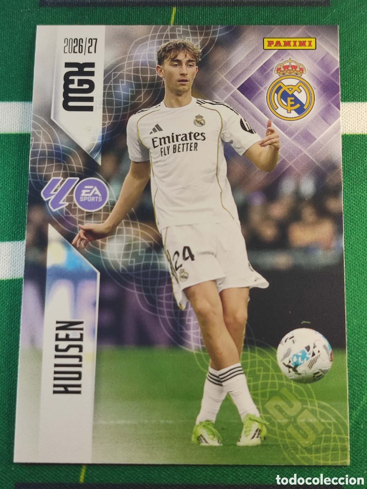 Football Stickers: 222 Huijsen Real Madrid CF MEGACRACKS 2026 2027 - 26 27 MGK