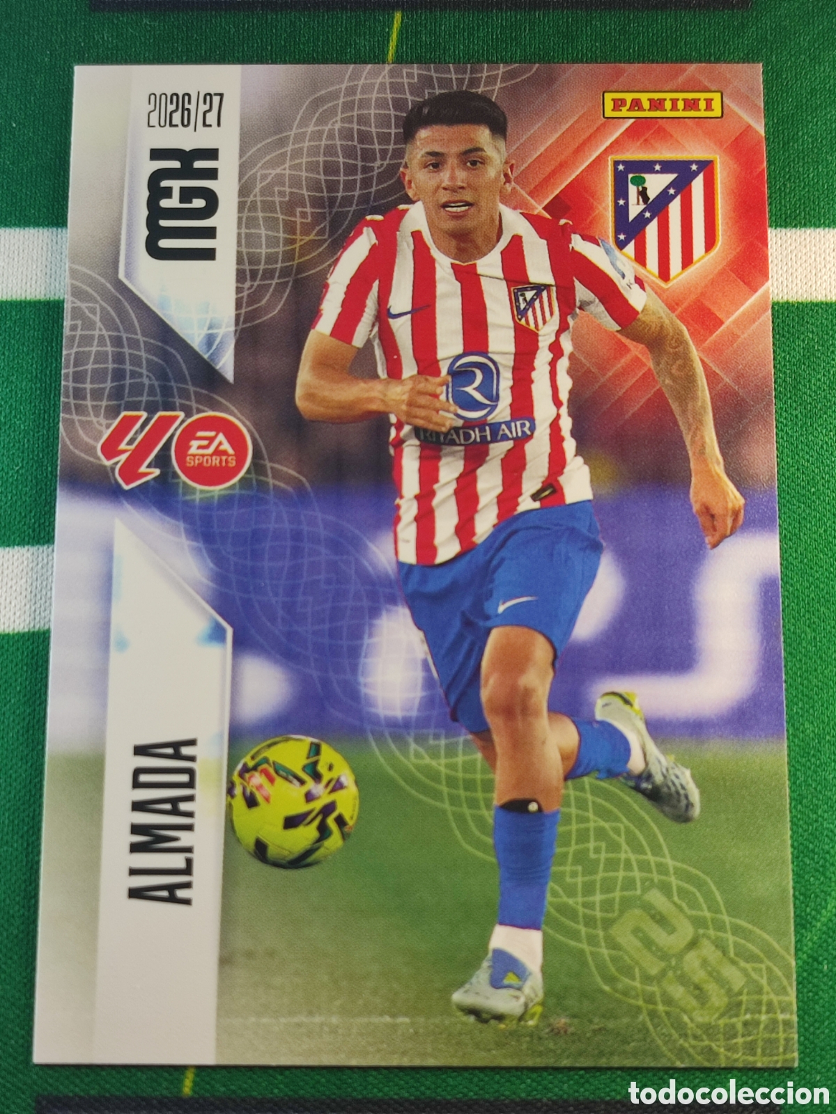 Football Stickers: 68 Almada Atl&eacute;tico de Madrid MEGACRACKS 2026 2027 - 26 27 MGK