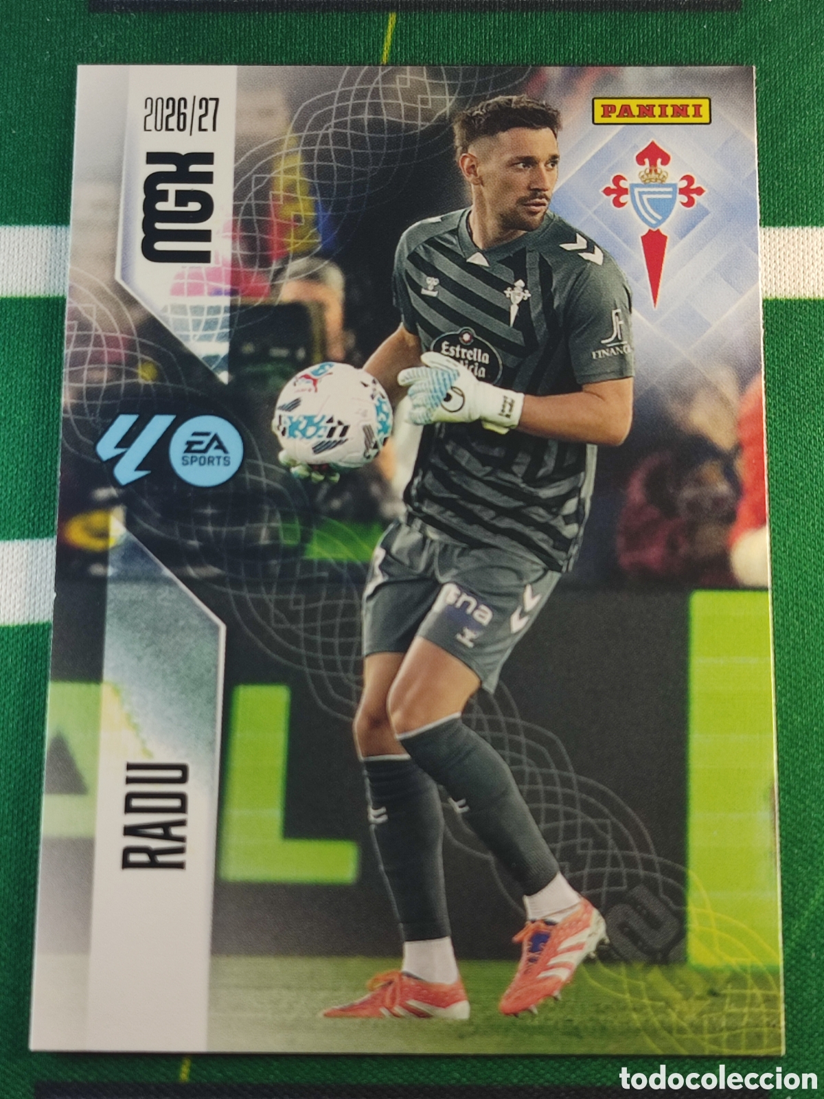 Cromos de Futebol: 110 Radu RC Celta MEGACRACKS 2026 2027 - 26 27 MGK